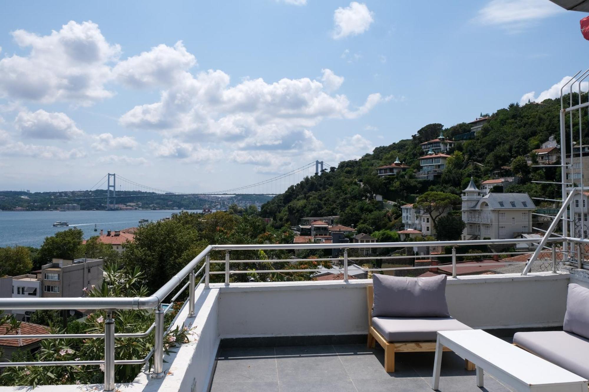 Maison Detroit Iconic 3br Triplex With Great Views Apartment Istanbul