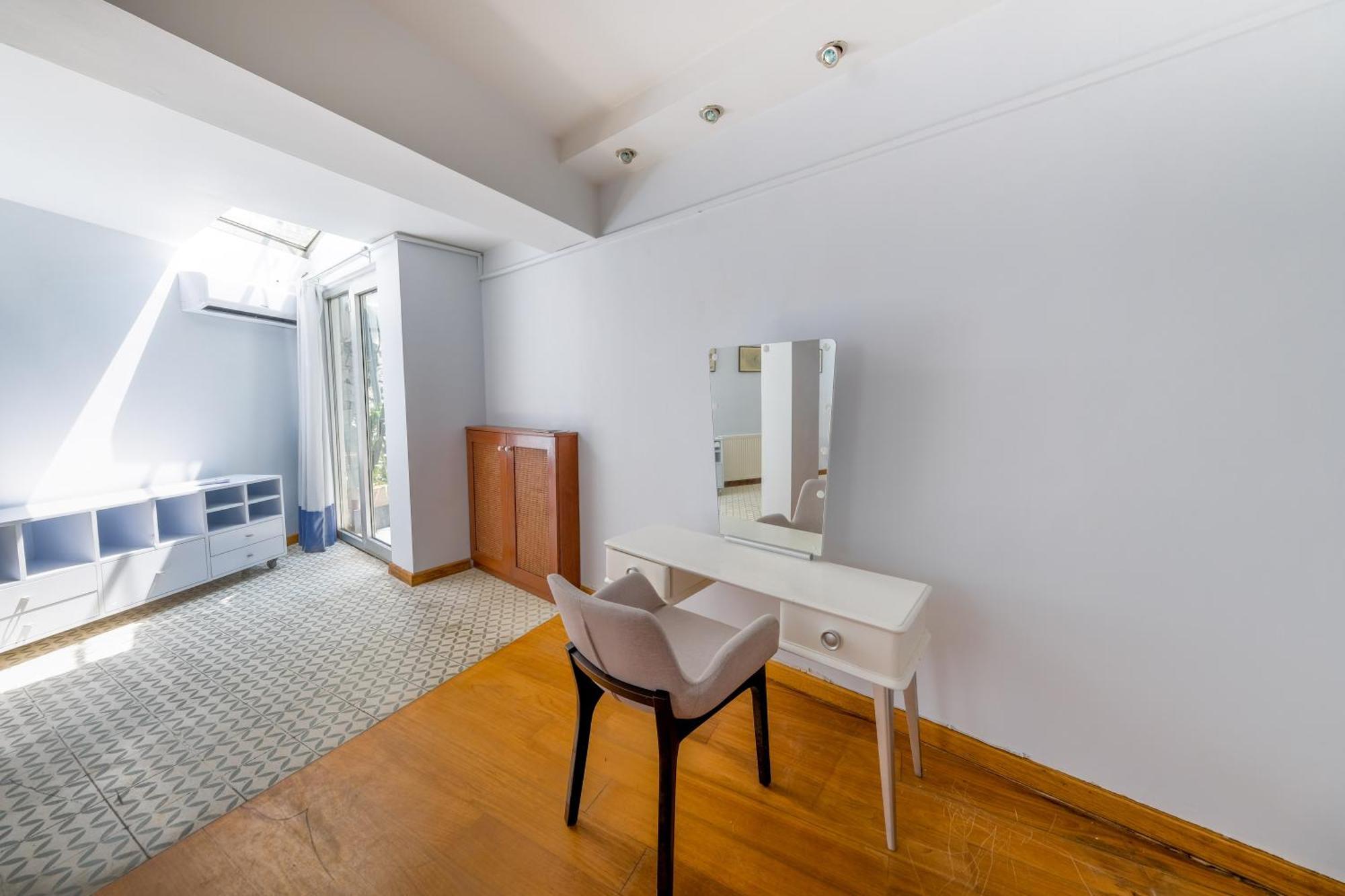 Apartment Maison Detroit Iconic 3br Triplex With Great Views Istanbul
