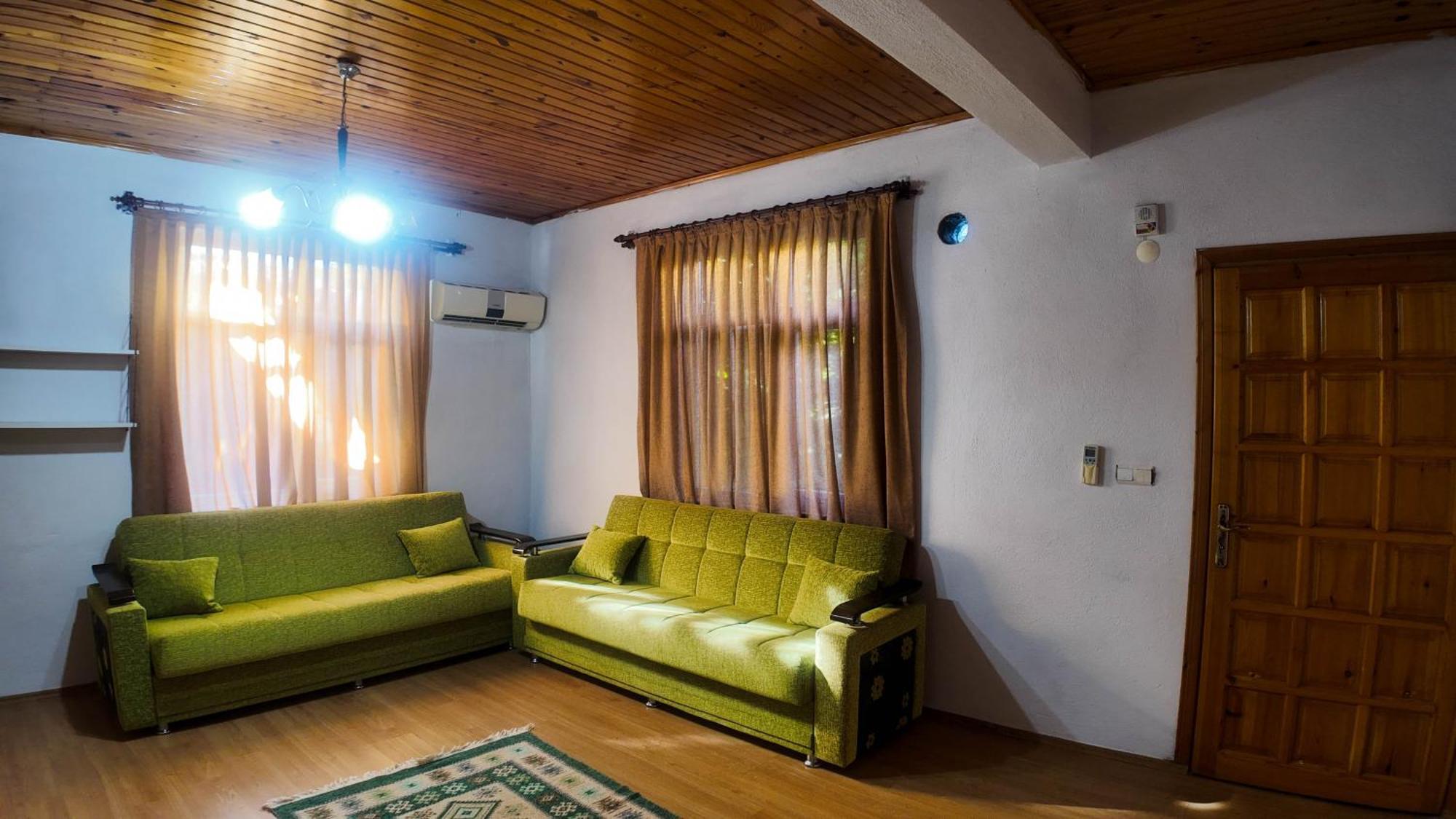 Ugur Guest house *