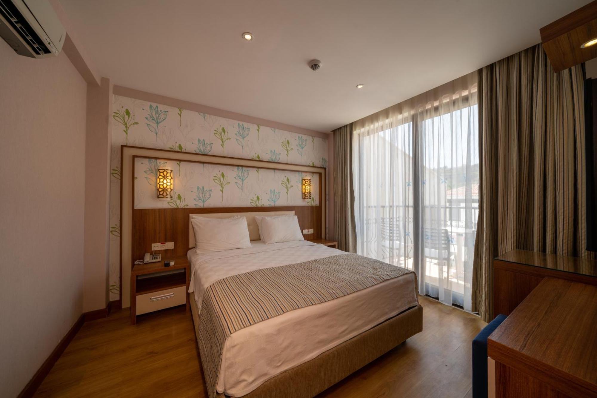 Sundia By Liberty (adults Only) 4*