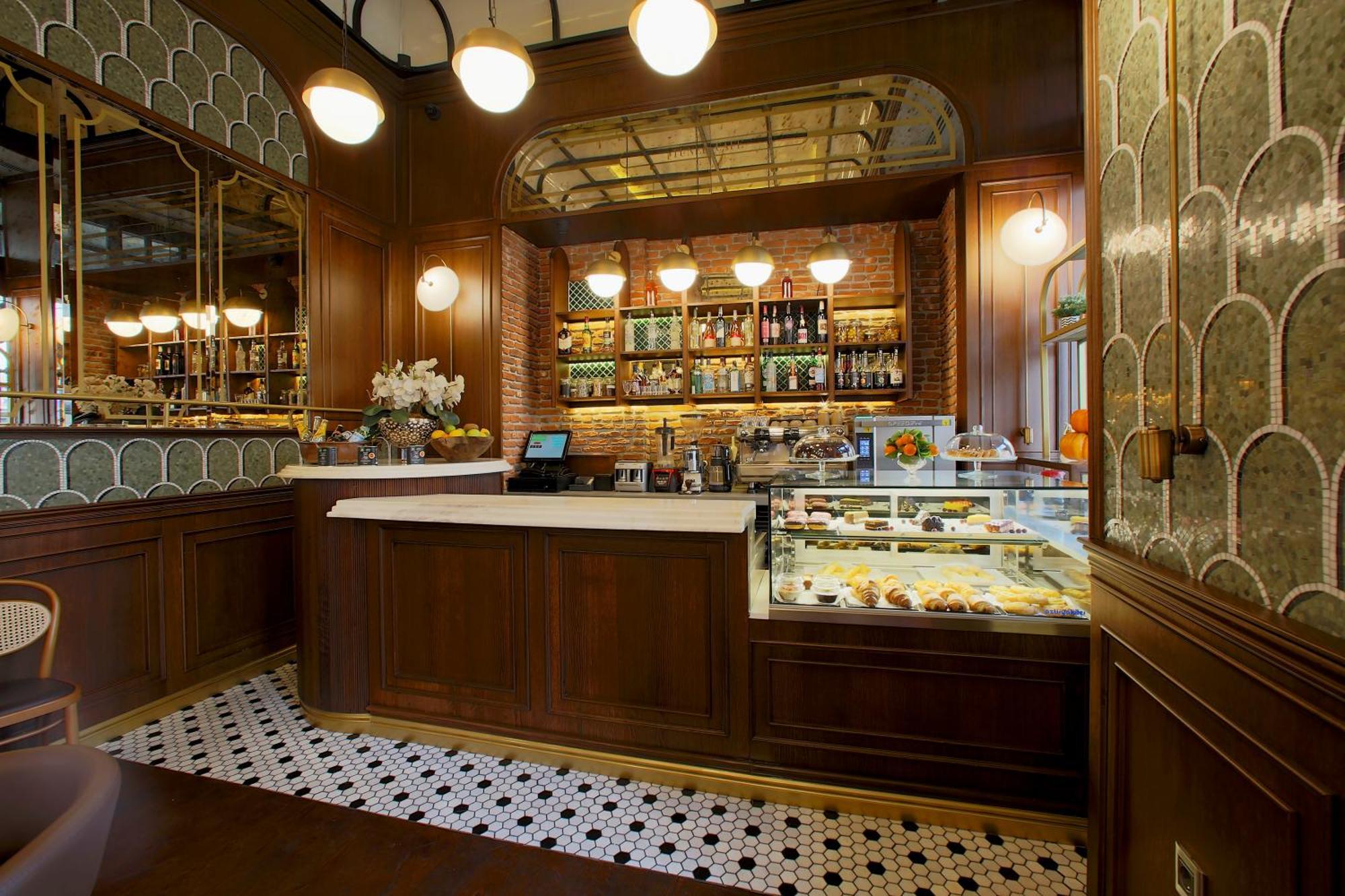 Momento Golden Horn Hotel 4*