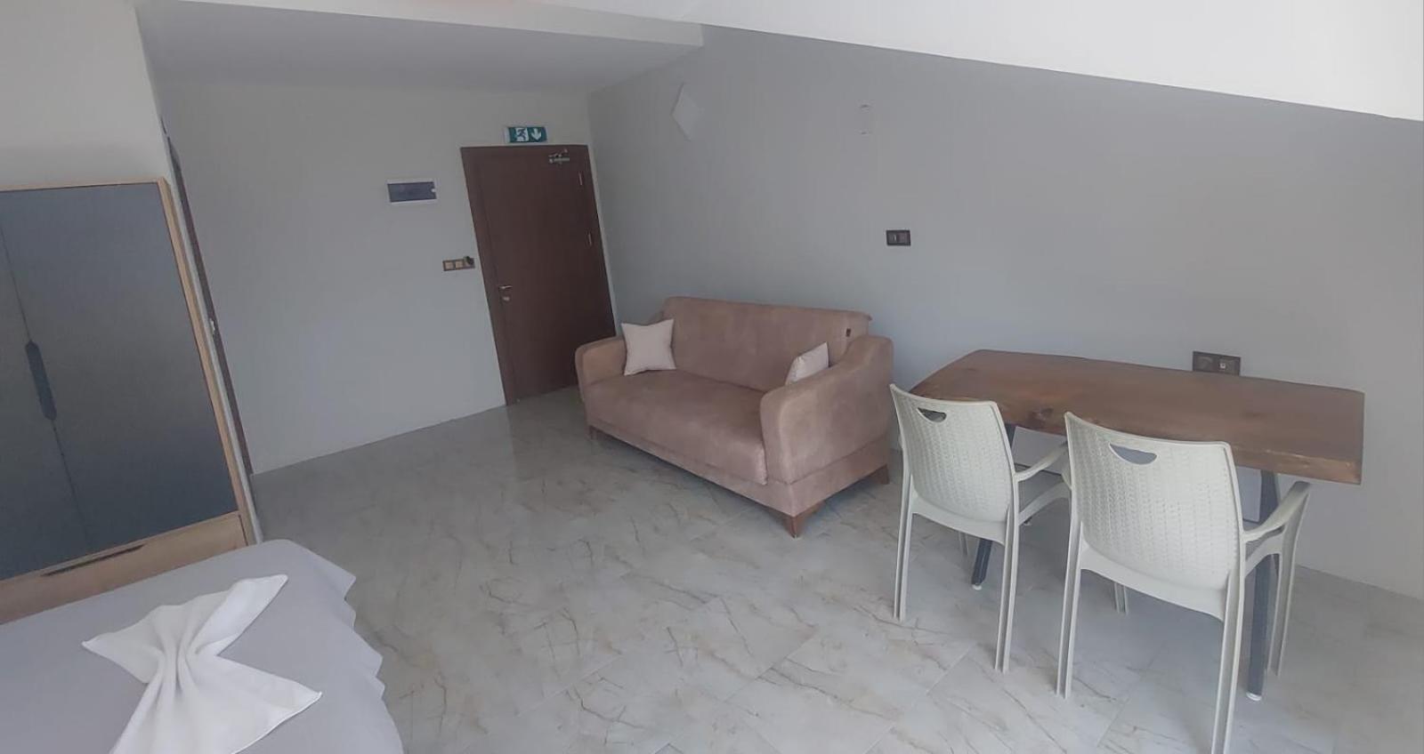 Olive Tree Aparthotel *