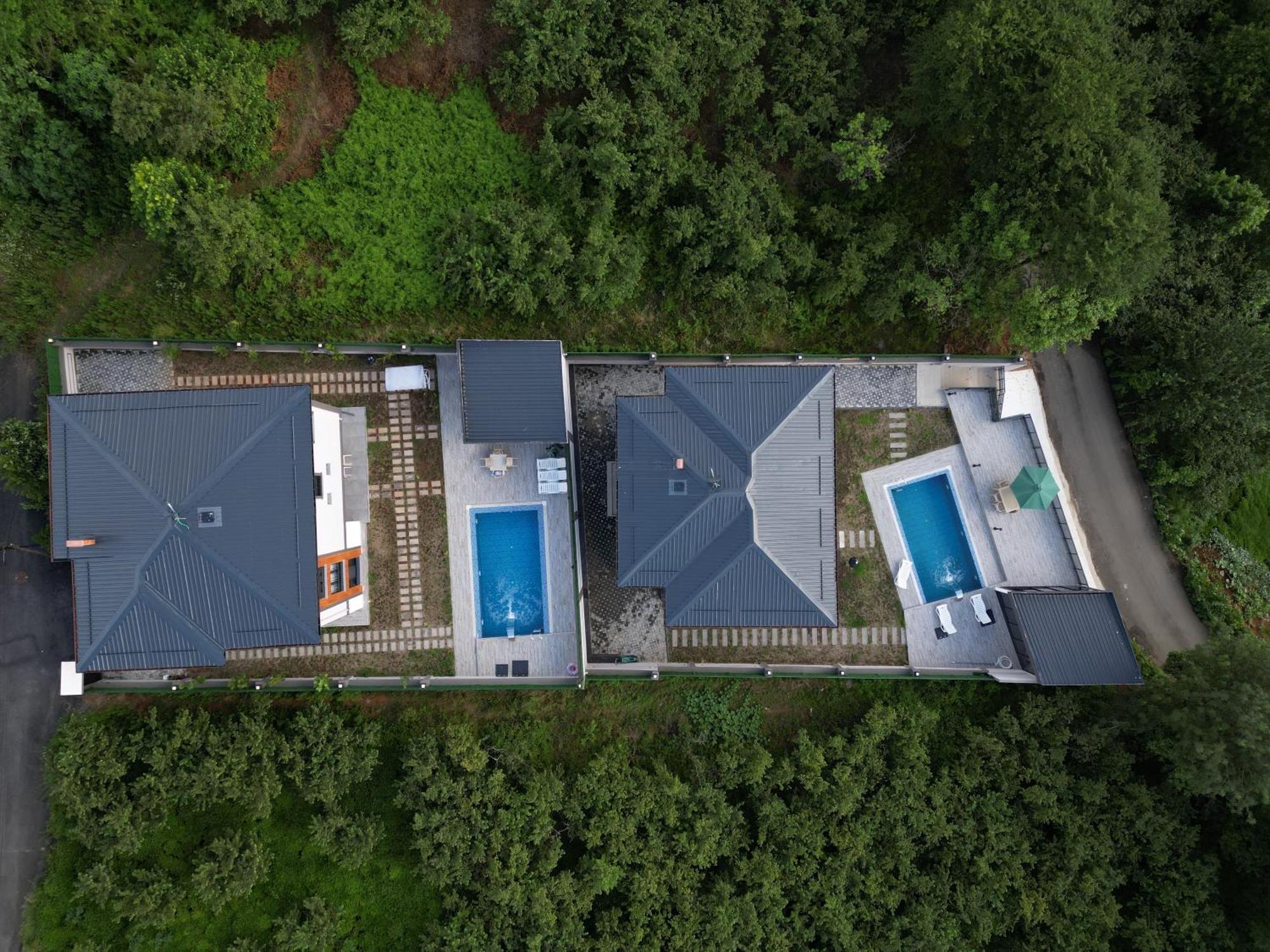 Konakoenue Center 2 Villa *