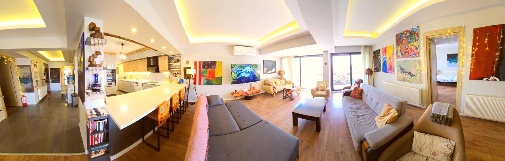 Elegant & Cozy Retreat Home, Center Gem By The Seaside, Steps From The Tram * Izmir