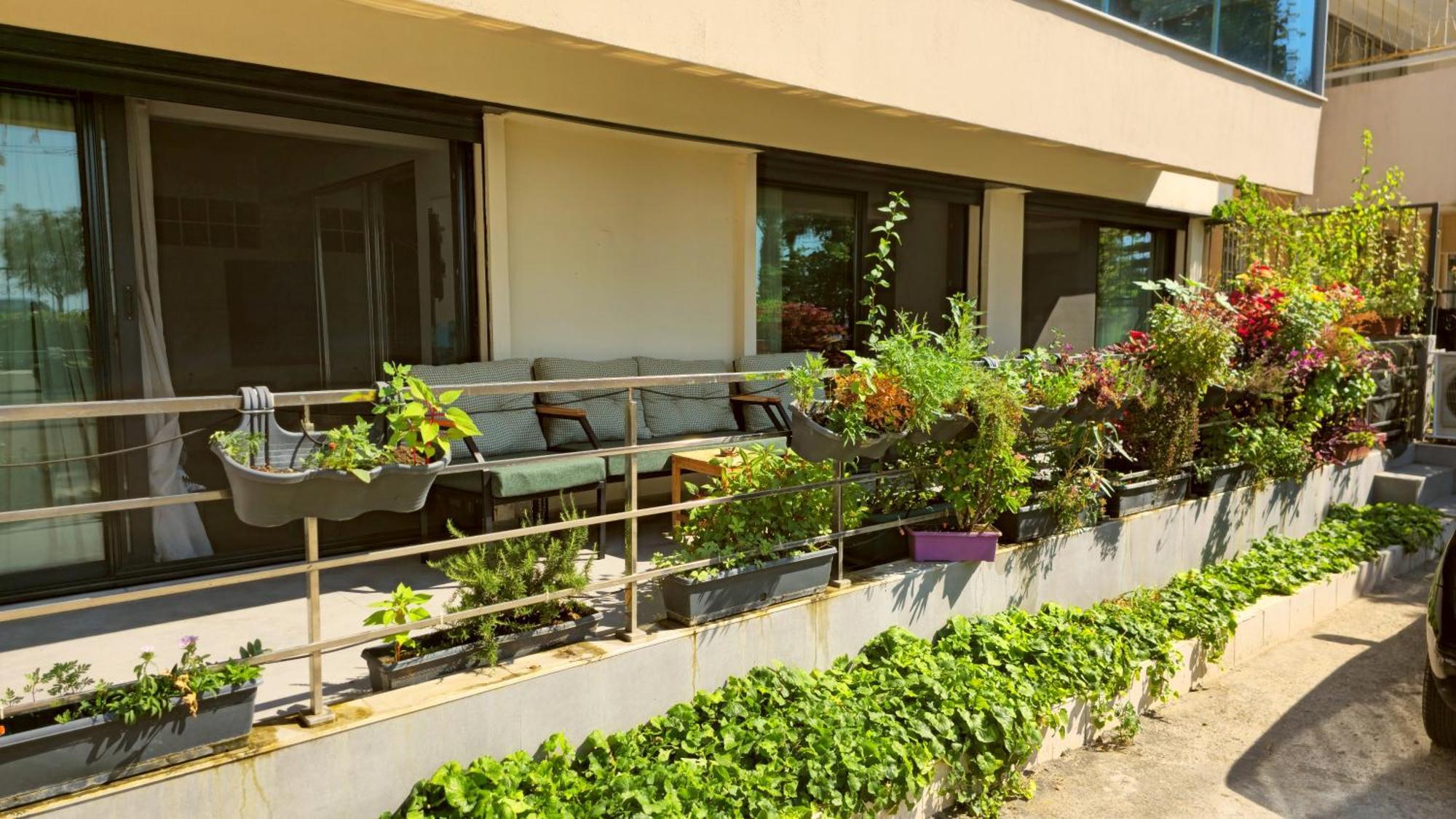 Elegant & Cozy Retreat Home, Center Gem By The Seaside, Steps From The Tram * Izmir