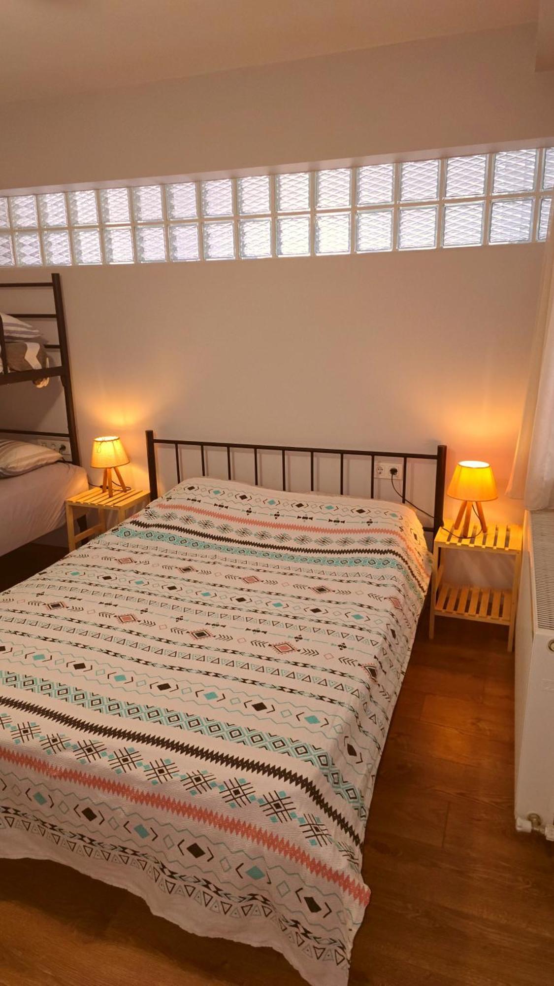 Apartment Elegant & Cozy Retreat Home, Center Gem By The Seaside, Steps From The Tram Izmir
