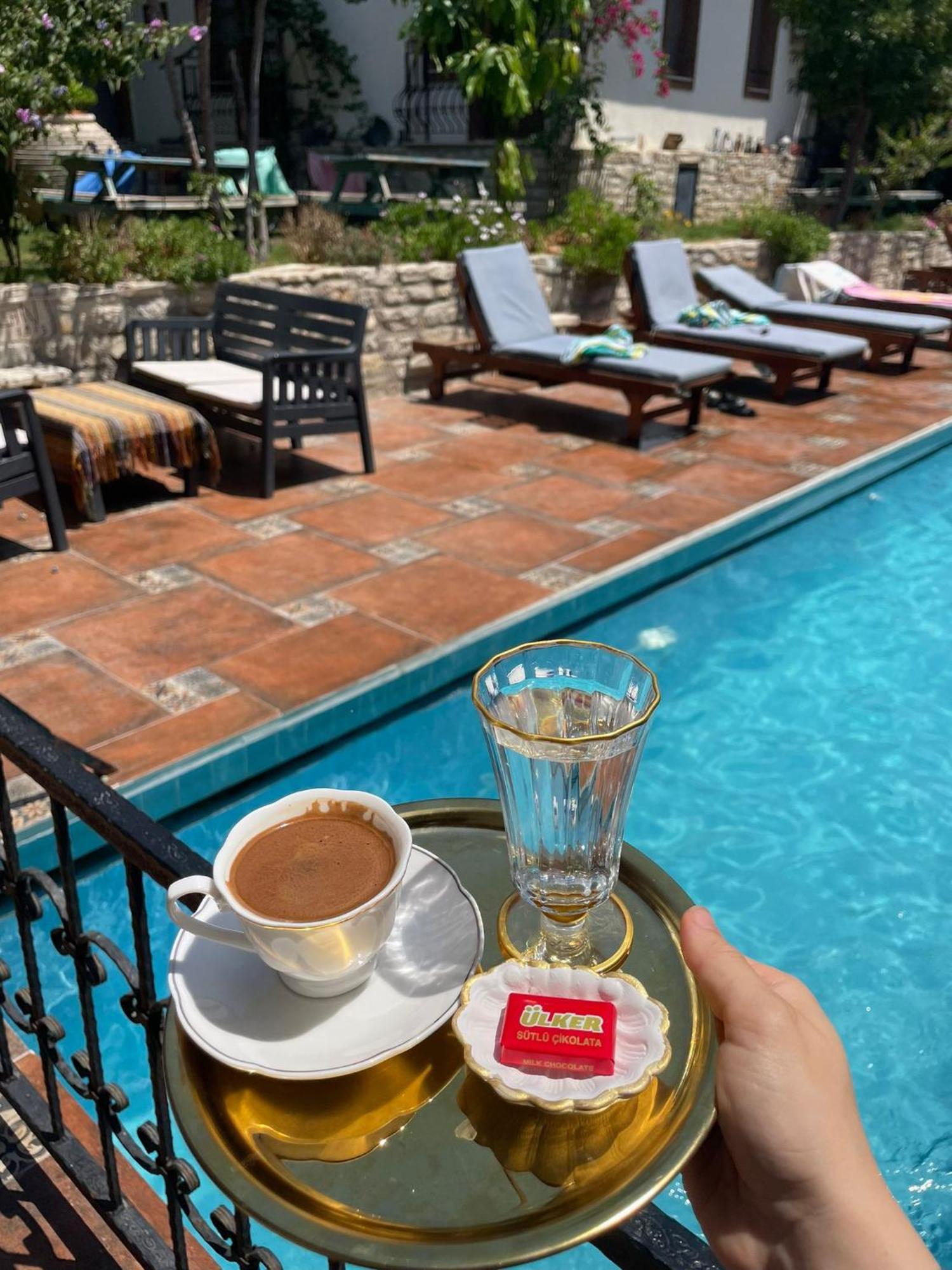 Sezgin * Kusadasi