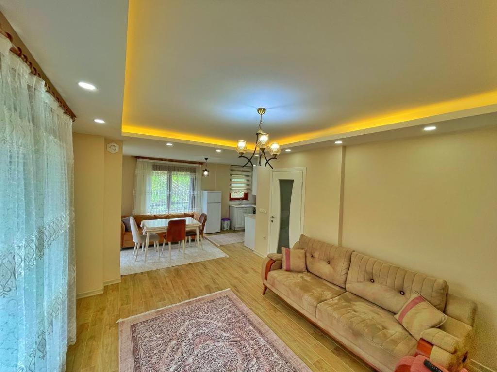 Zeren Aparthotel *