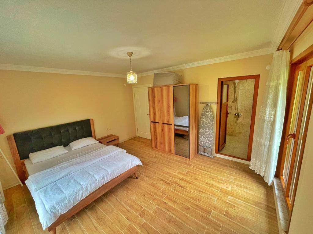 Aparthotel Zeren
