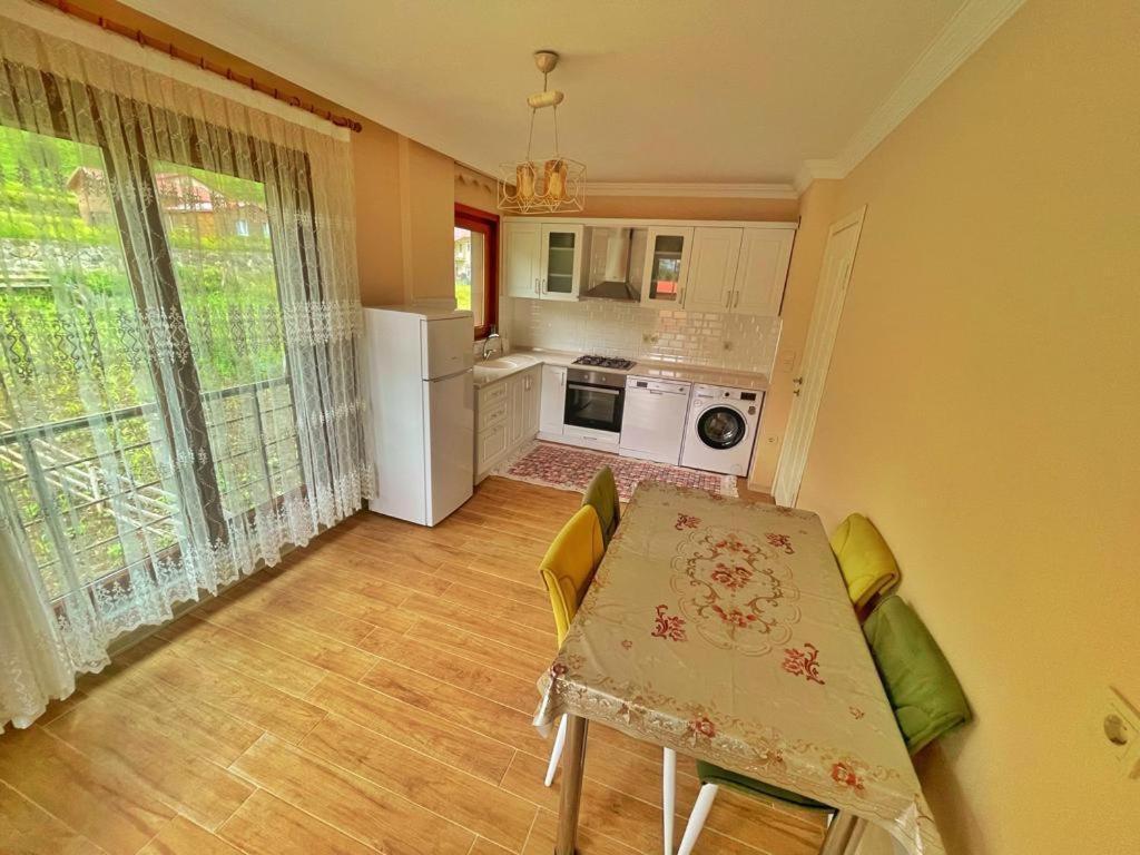 Zeren Aparthotel *