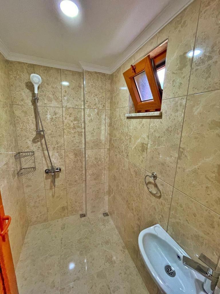 Aparthotel Zeren Kamalac