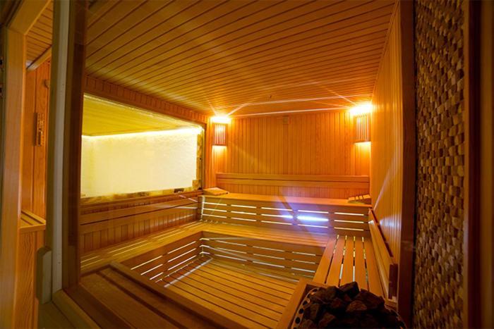 Marathon Hotel 4*