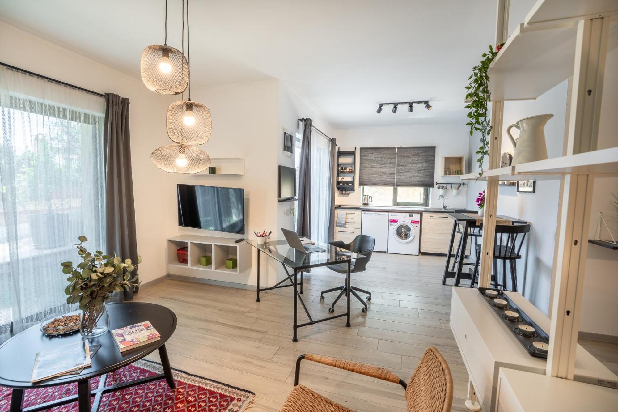 True Blue Boutique 4*