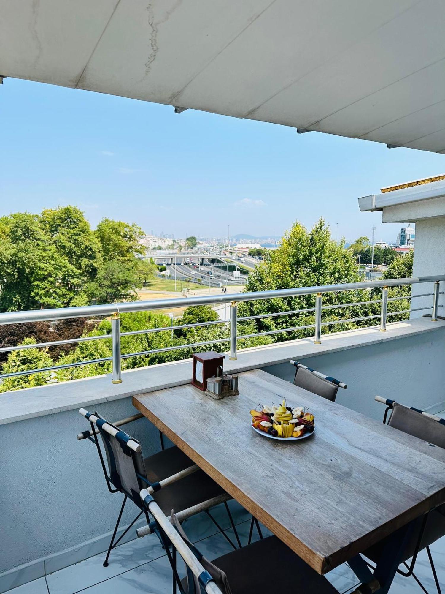 Avrasyaqueen Hotel Istanbul