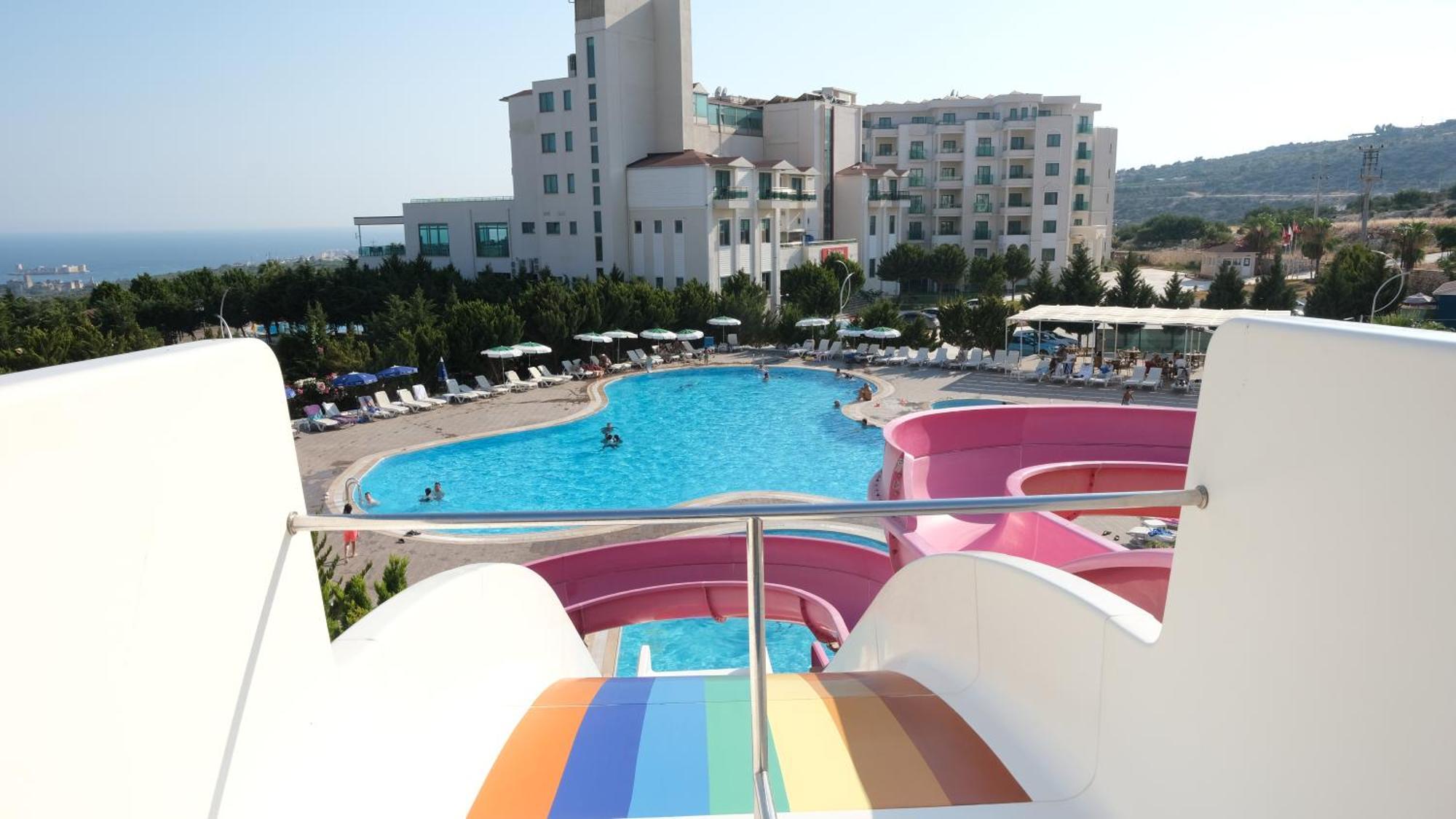 Hotel Ramada By Wyndham 3*