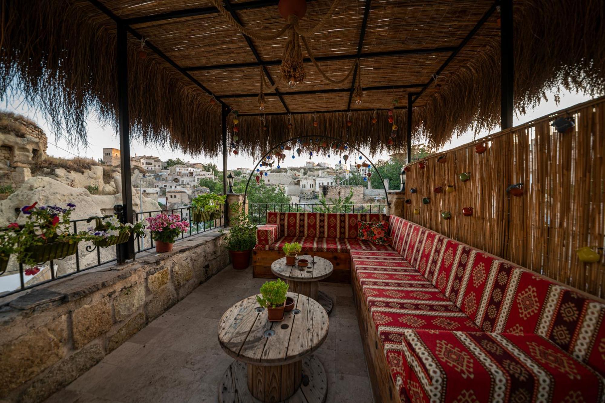 Shiraz Cave Cappadocia *