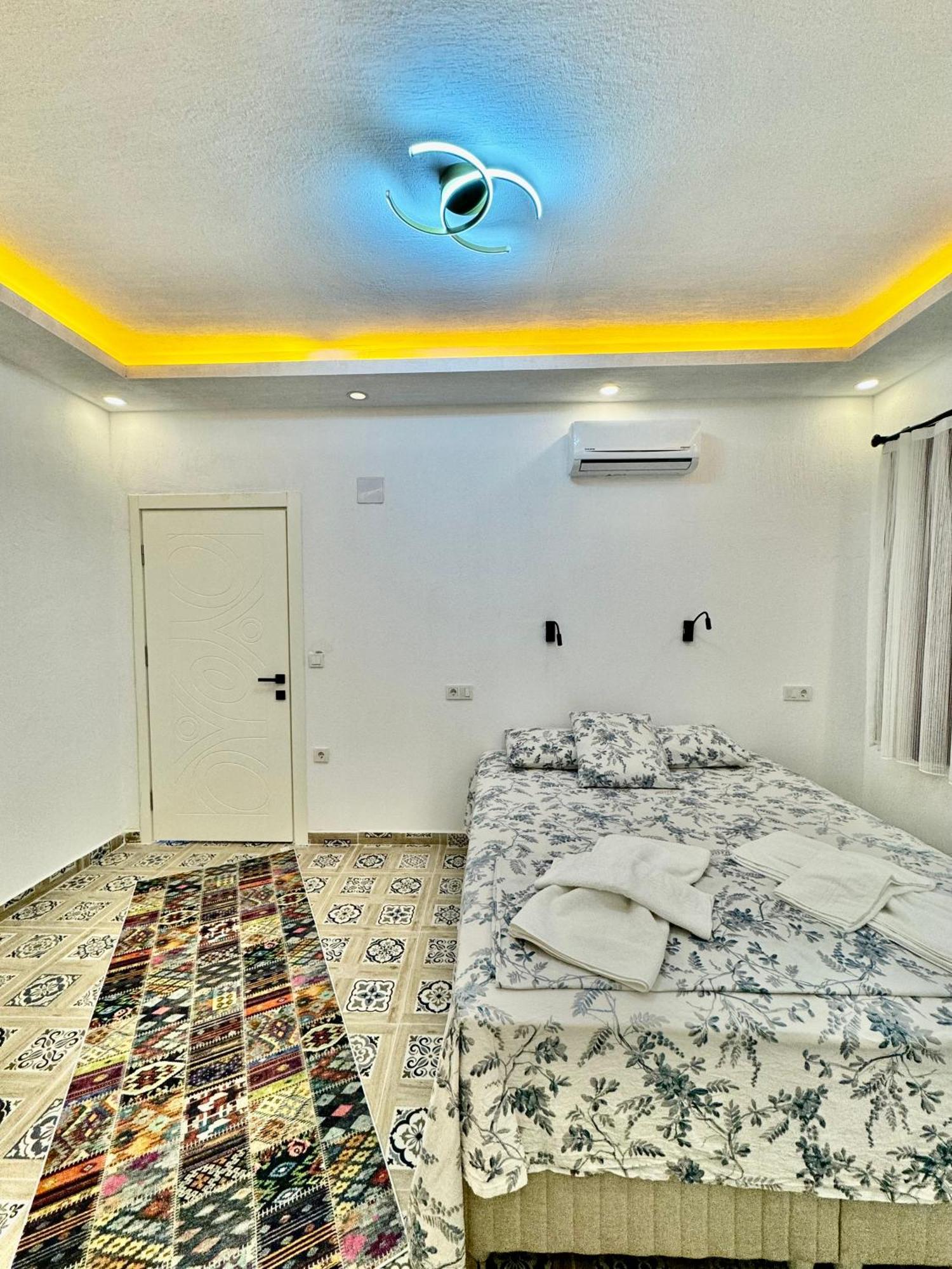 Rose 3* Patara
