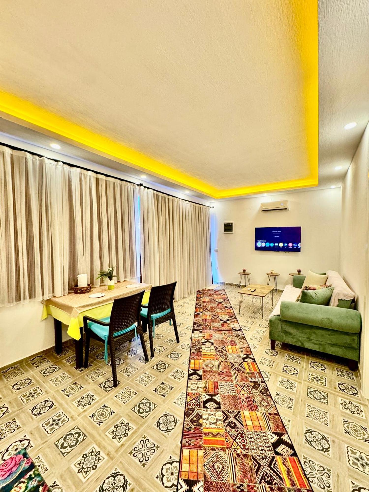 Rose Guest house
