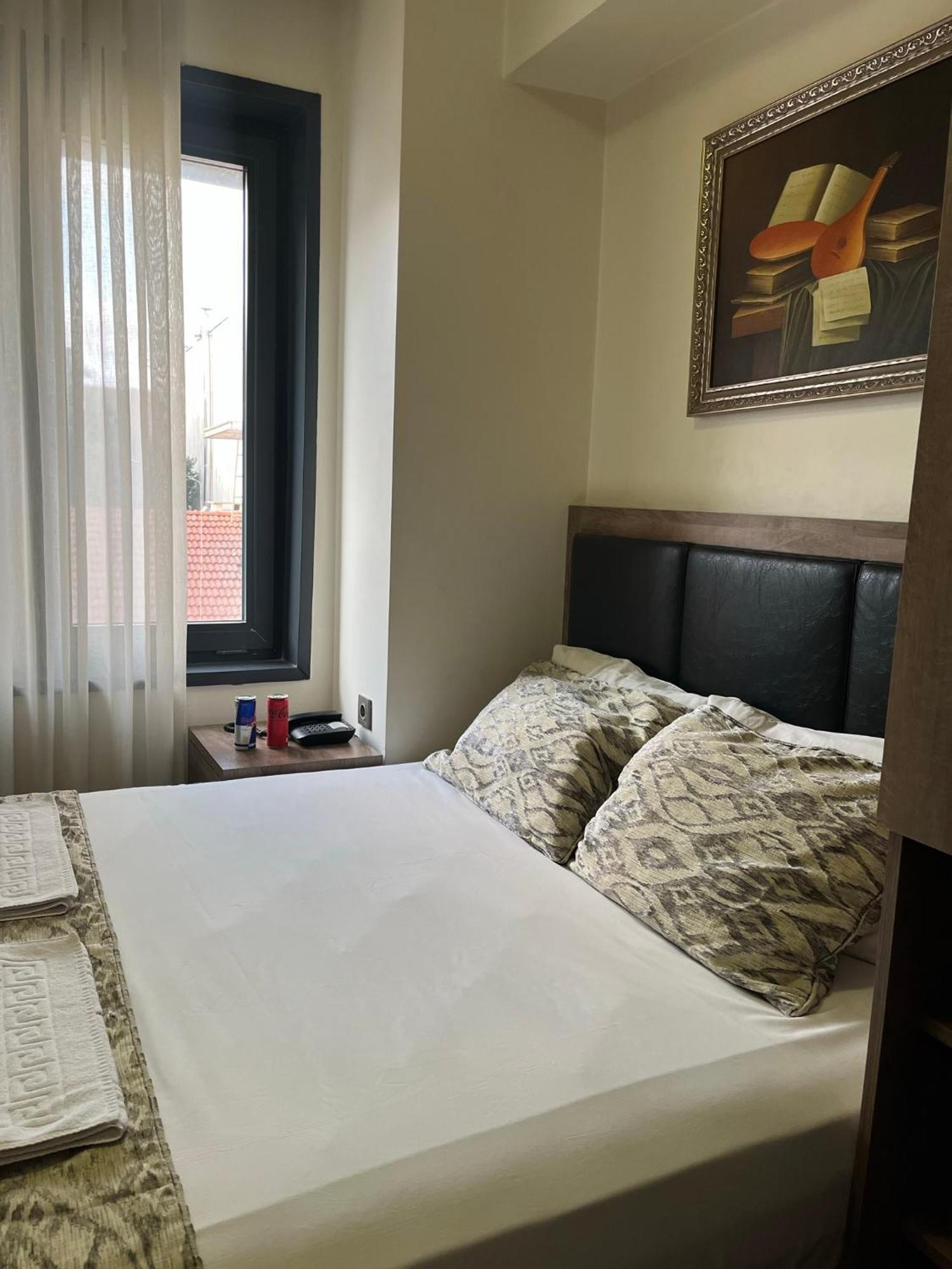 Hotel Pandora
