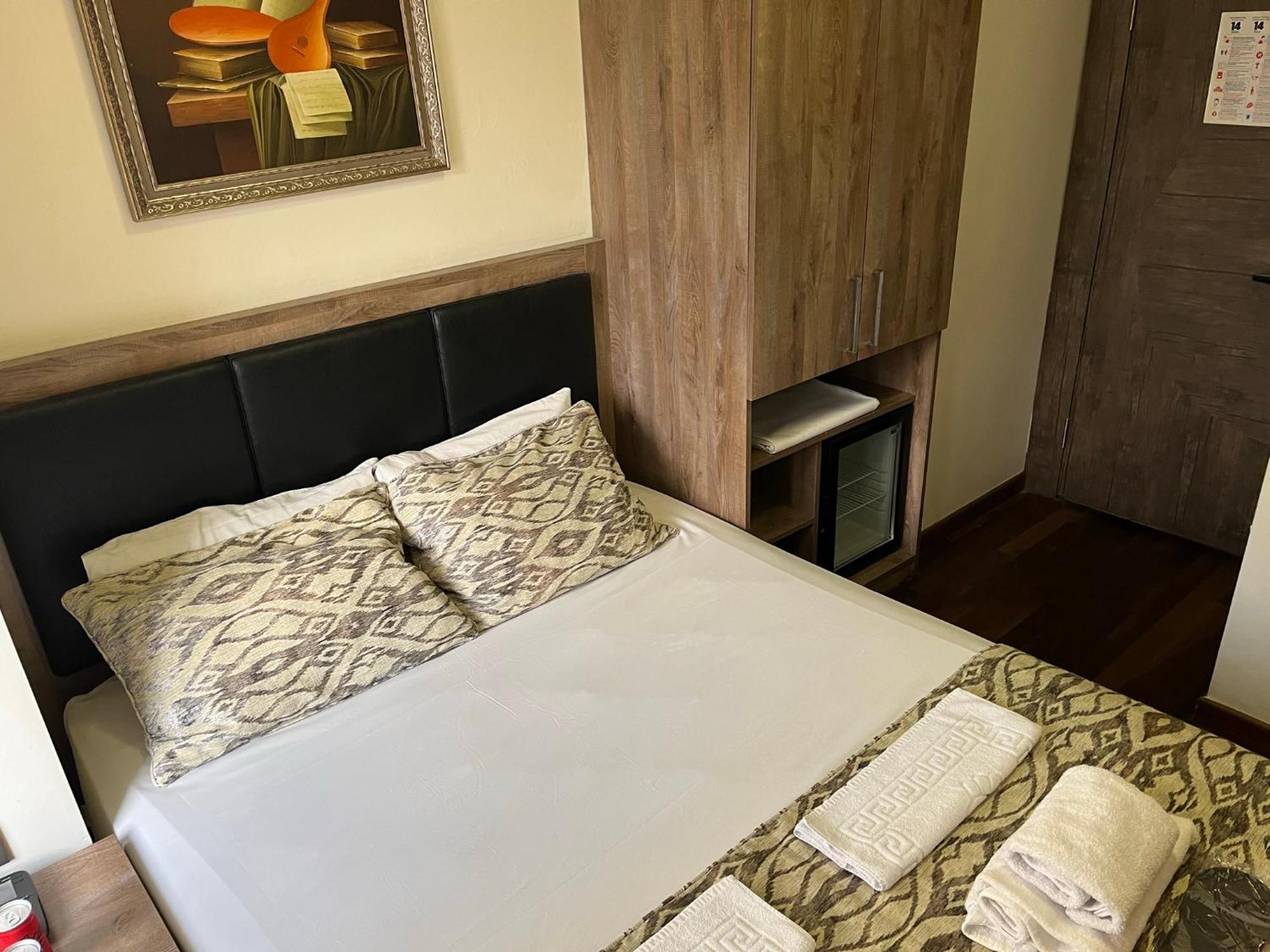 Pandora Hotel 3*