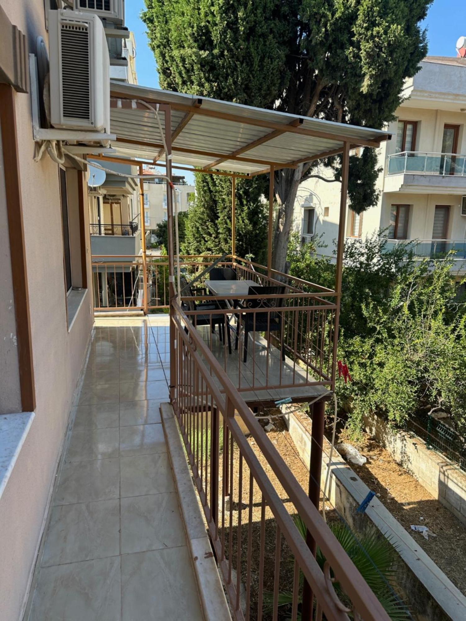 *** Beyaz *** Apartment Didim