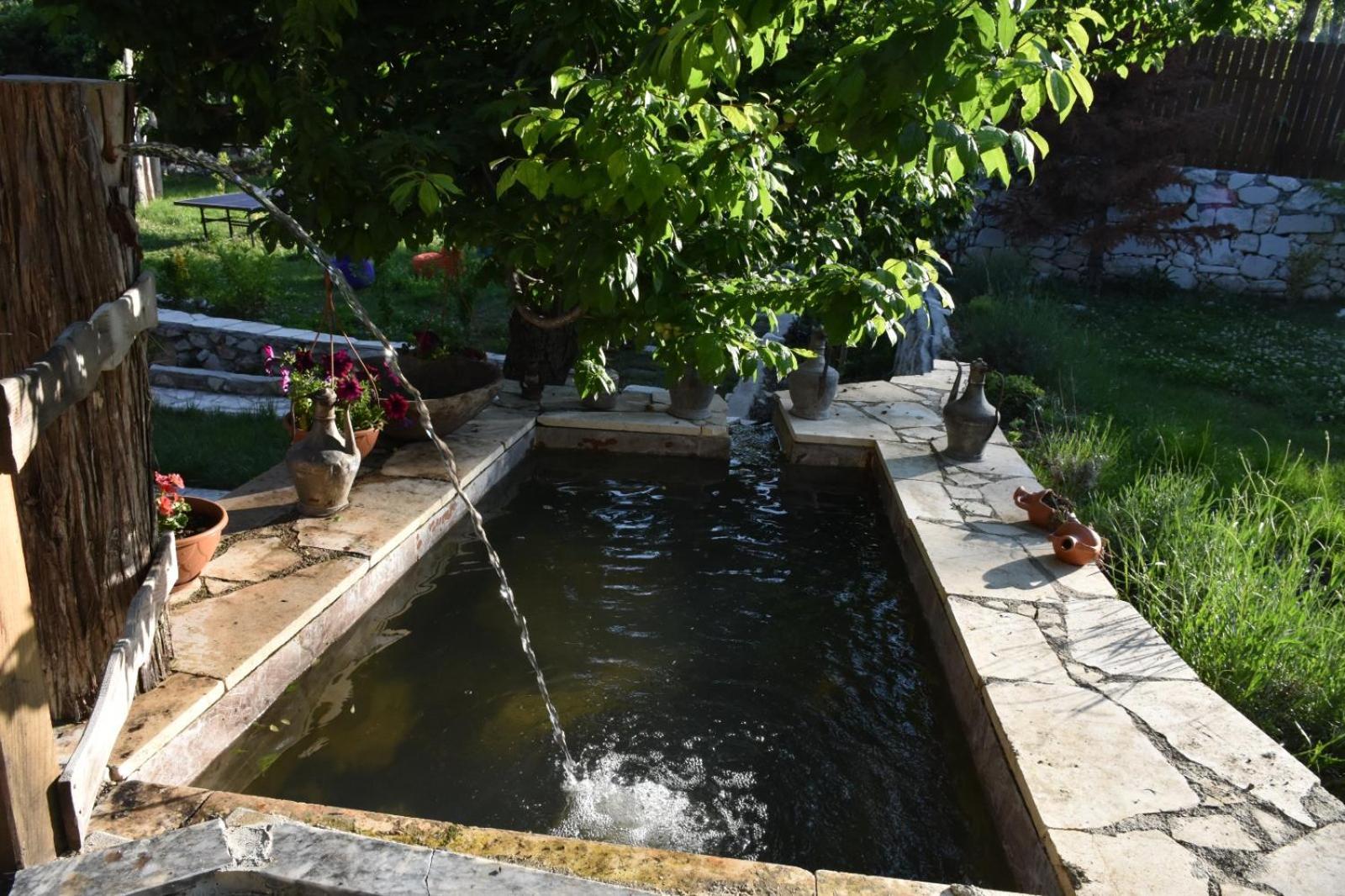 Kartapis Konak Huzurlu Ve Oezel Havuzlu Villa Kas