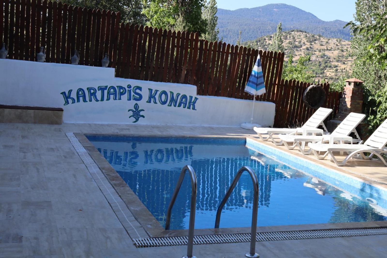 Kartapis Konak Huzurlu Ve Oezel Havuzlu * Kas