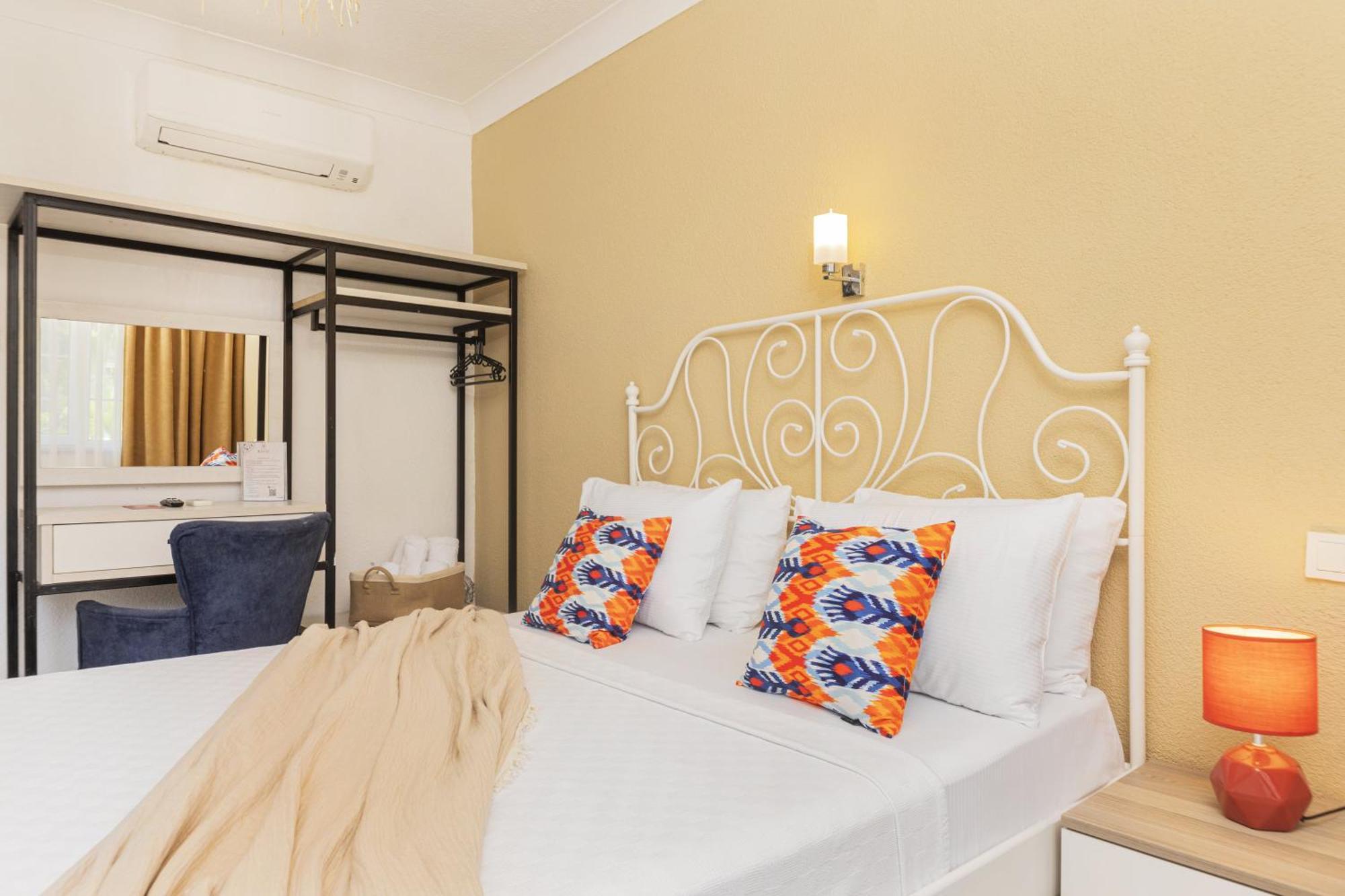 Kiraz Hotel