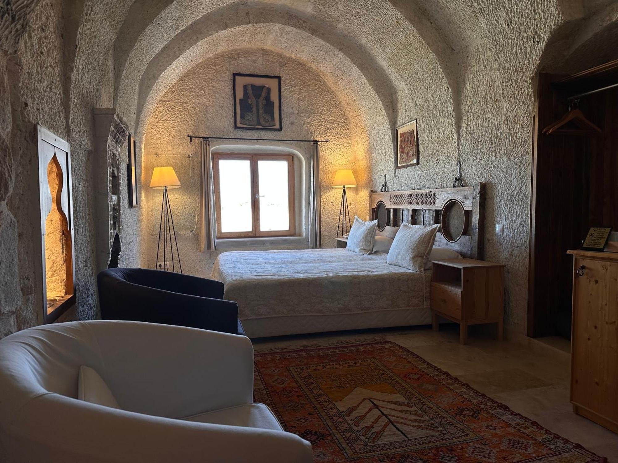 Kistar Cave Hotel