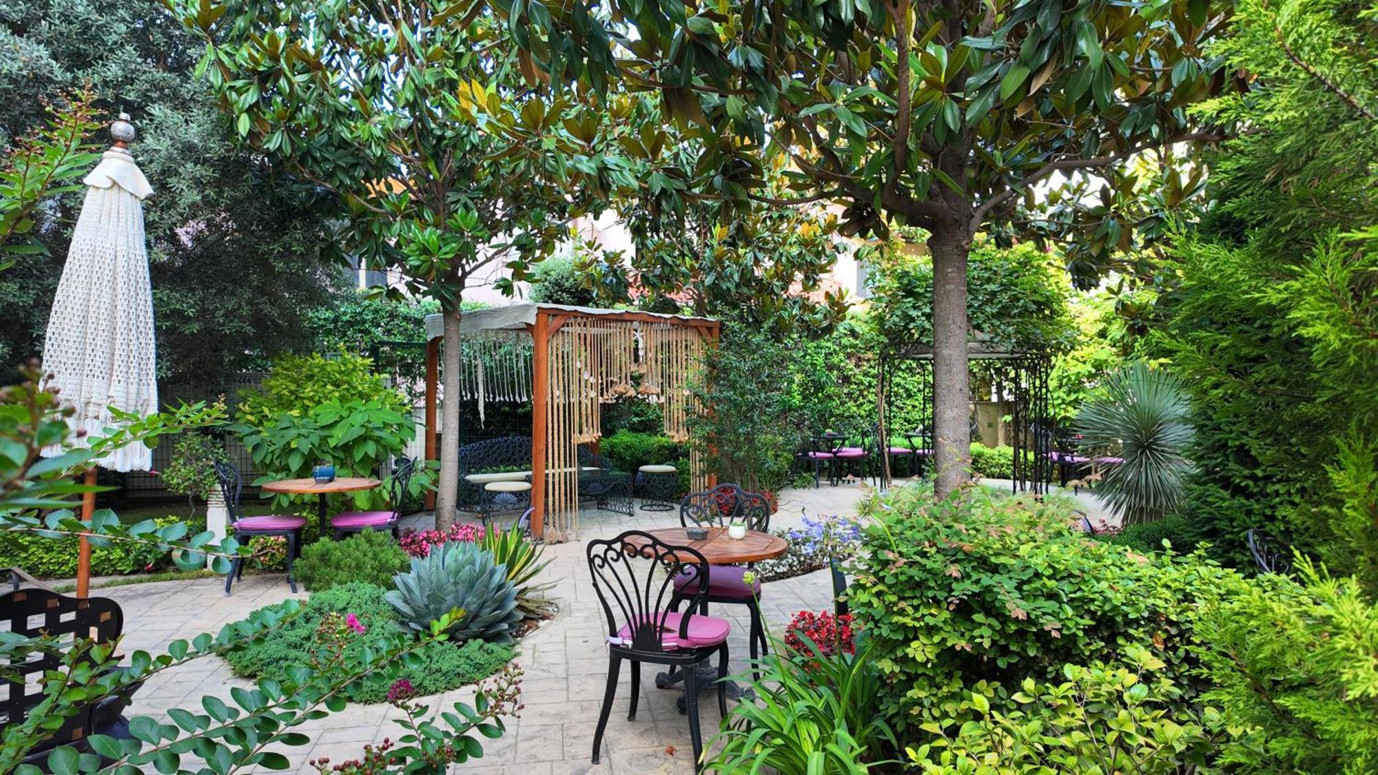 Tuzla Garden & Hotel