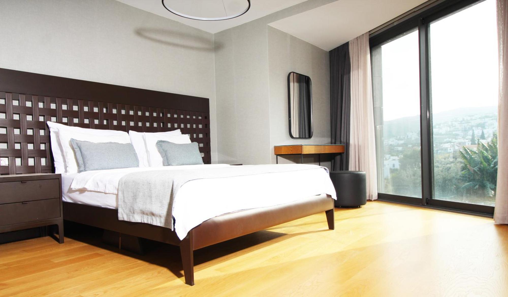 Mare Deluxe Residences &