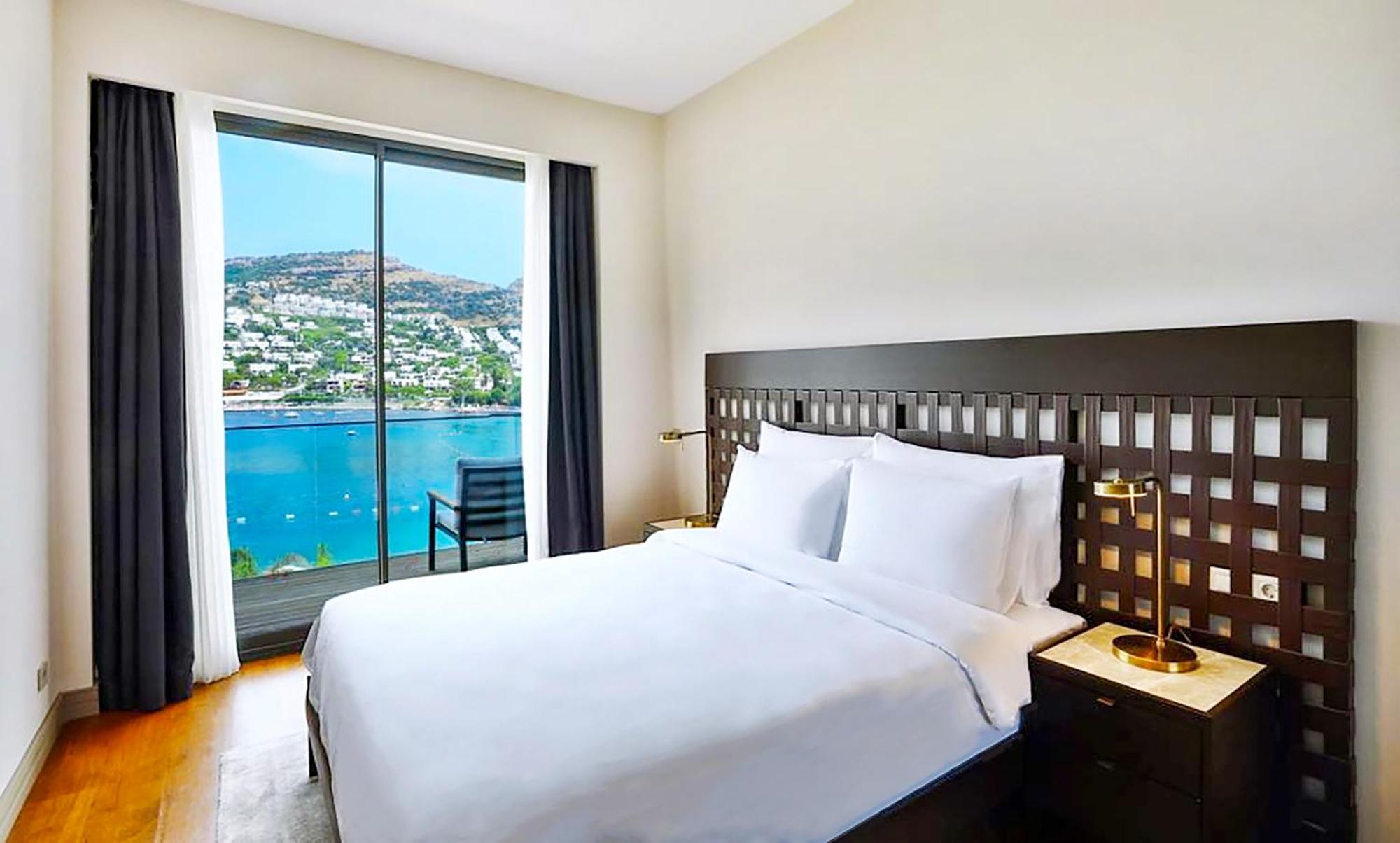 Hotel Mare Deluxe Residences & 4*