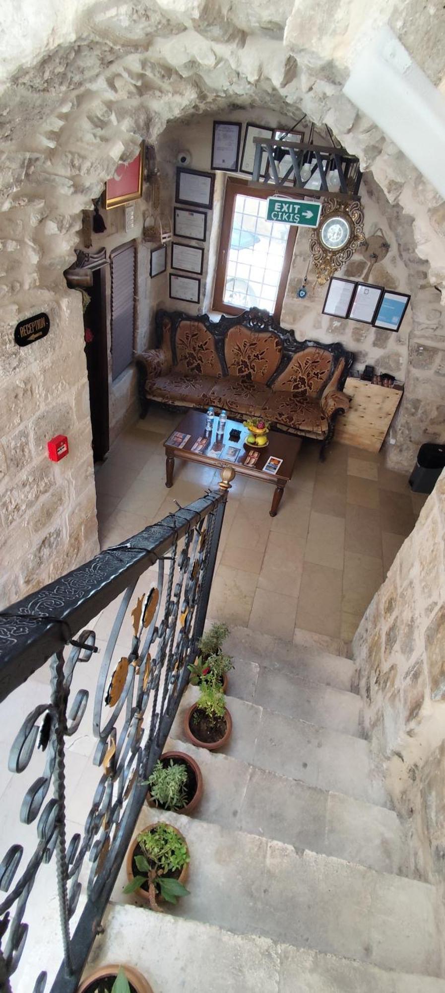 Carra Konagi * Mardin