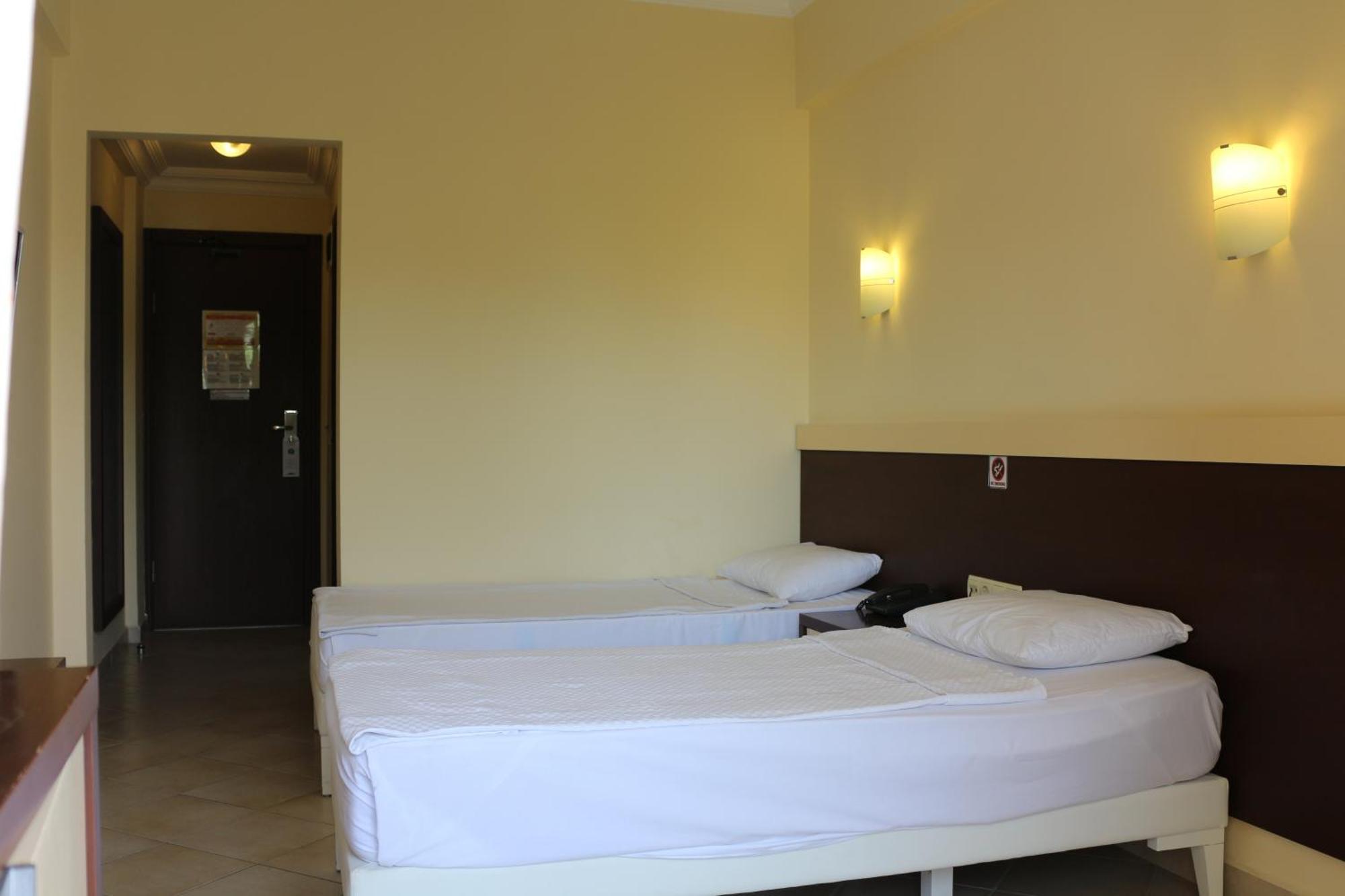 Hotel Kleopatra 3*