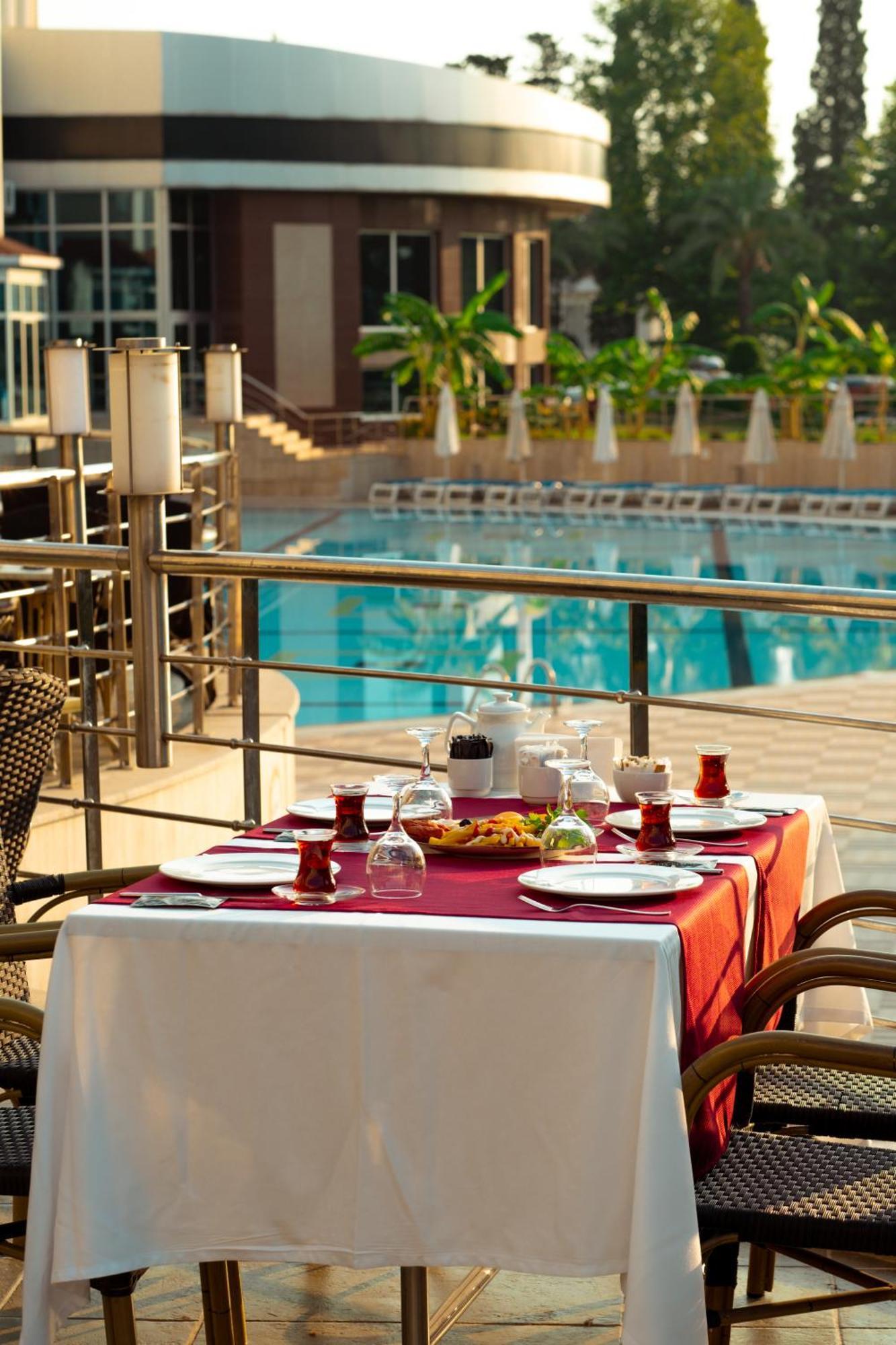 Rox Resort