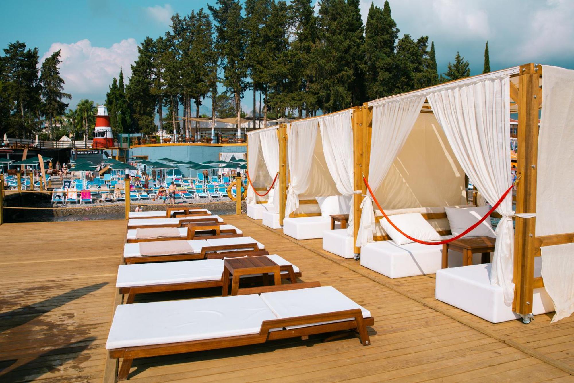 Resort Rox 5*