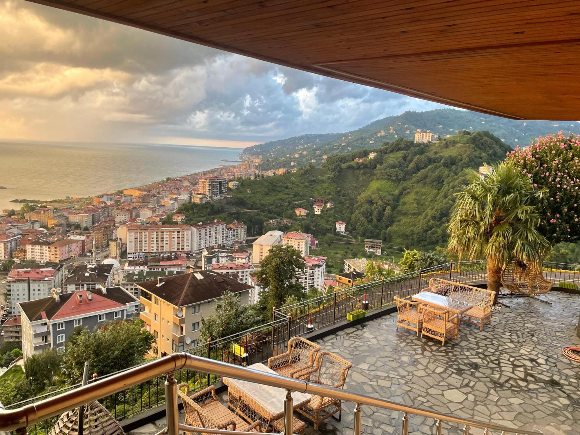 Sari Koesk Hotel 3*