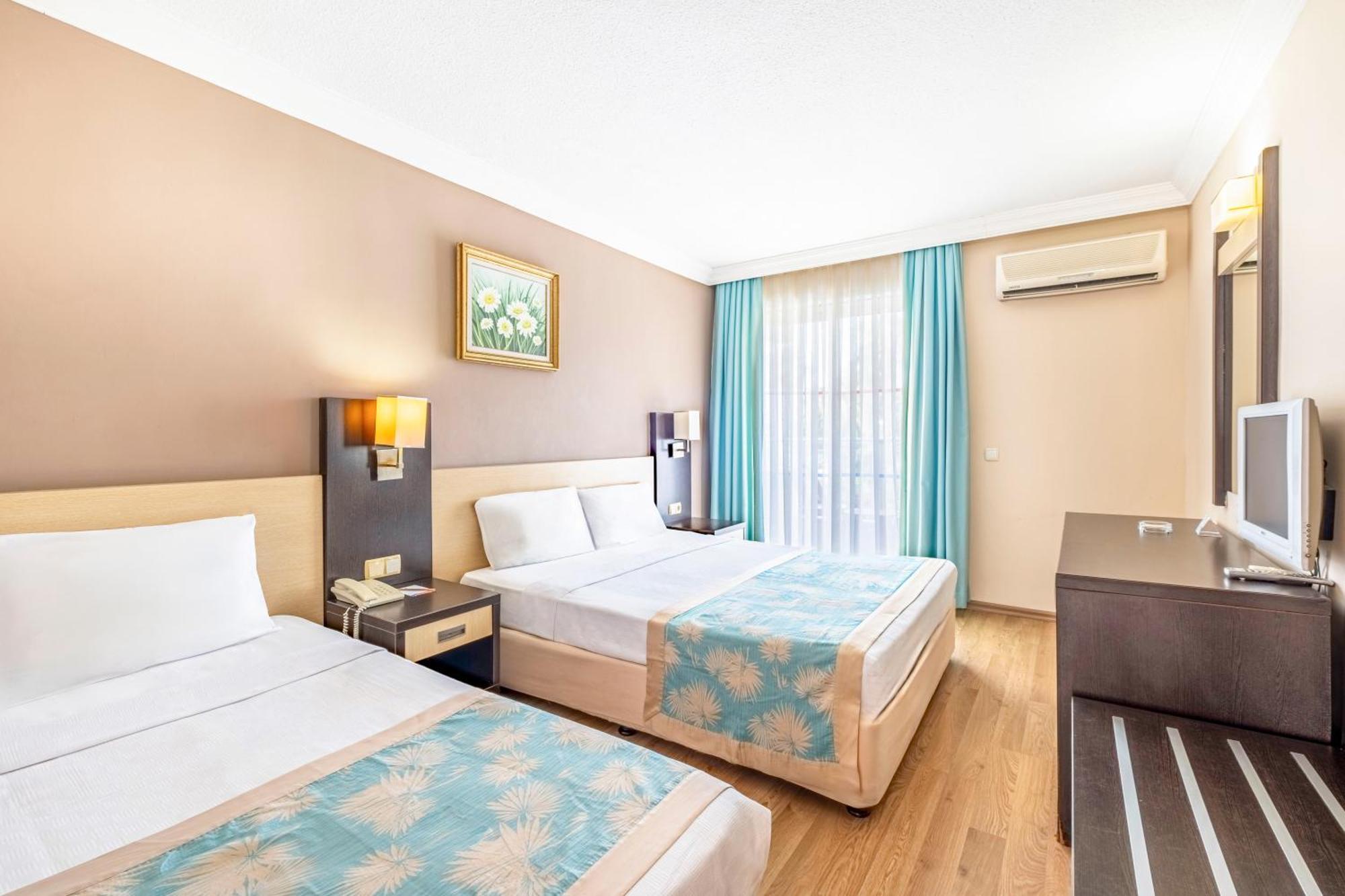 Hotel Viking Nona 4*