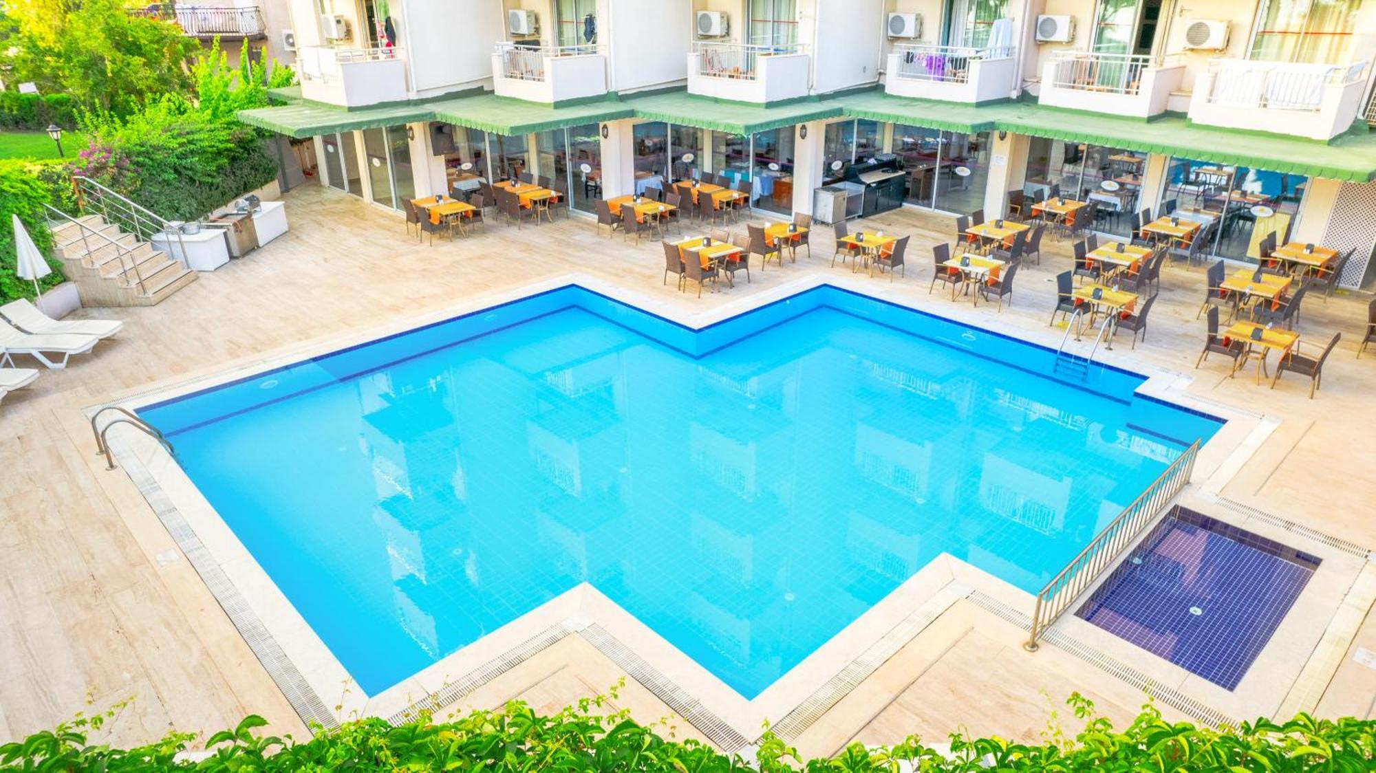 Viking Nona Hotel 4*