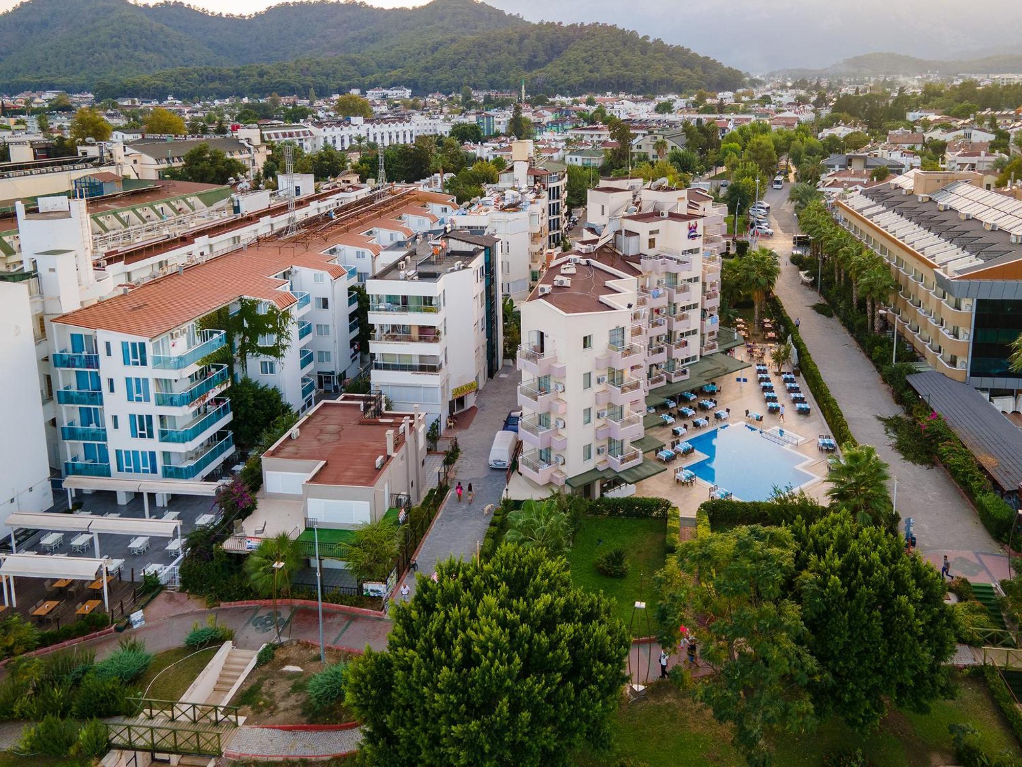 Viking Nona Hotel