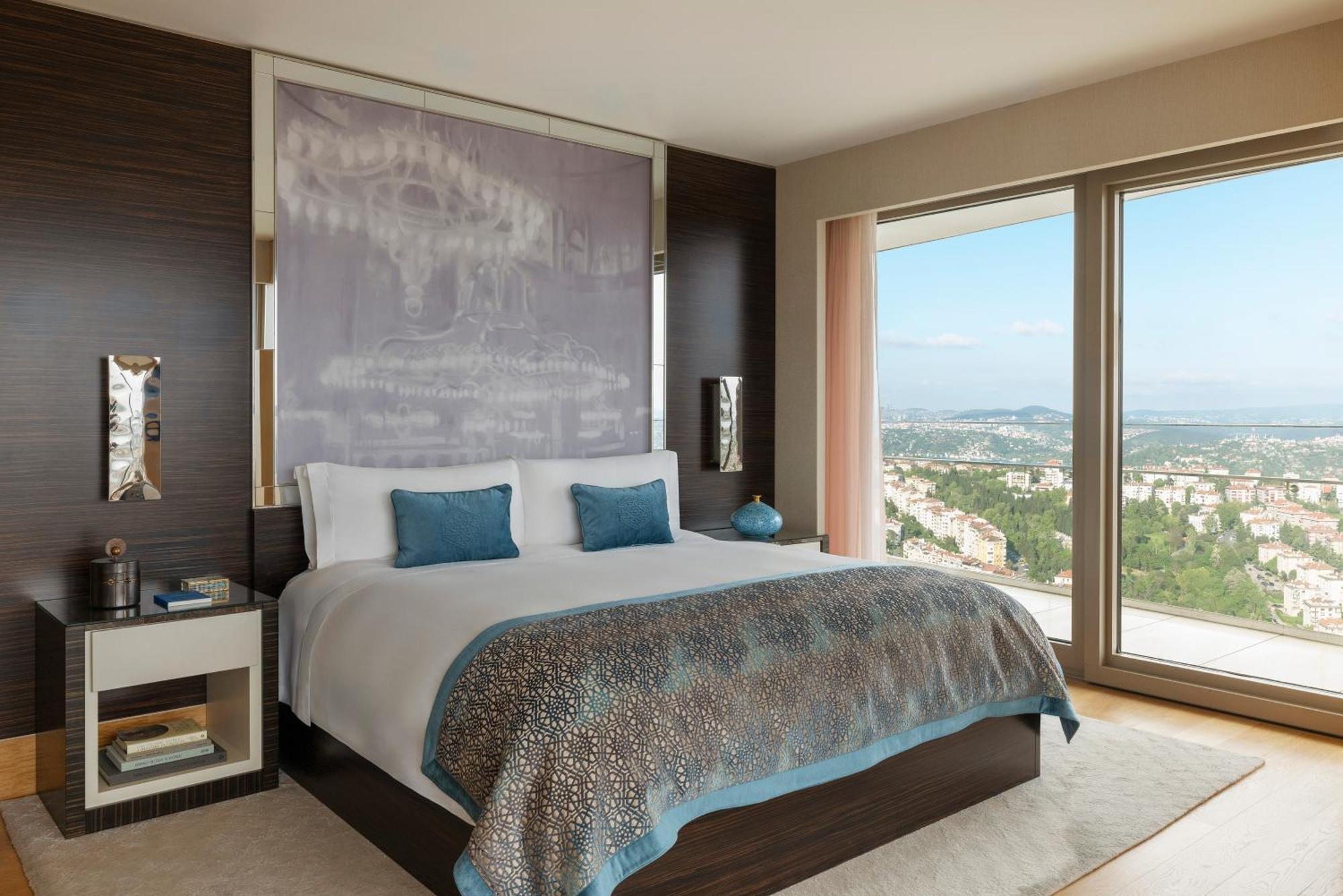 Raffles 5*