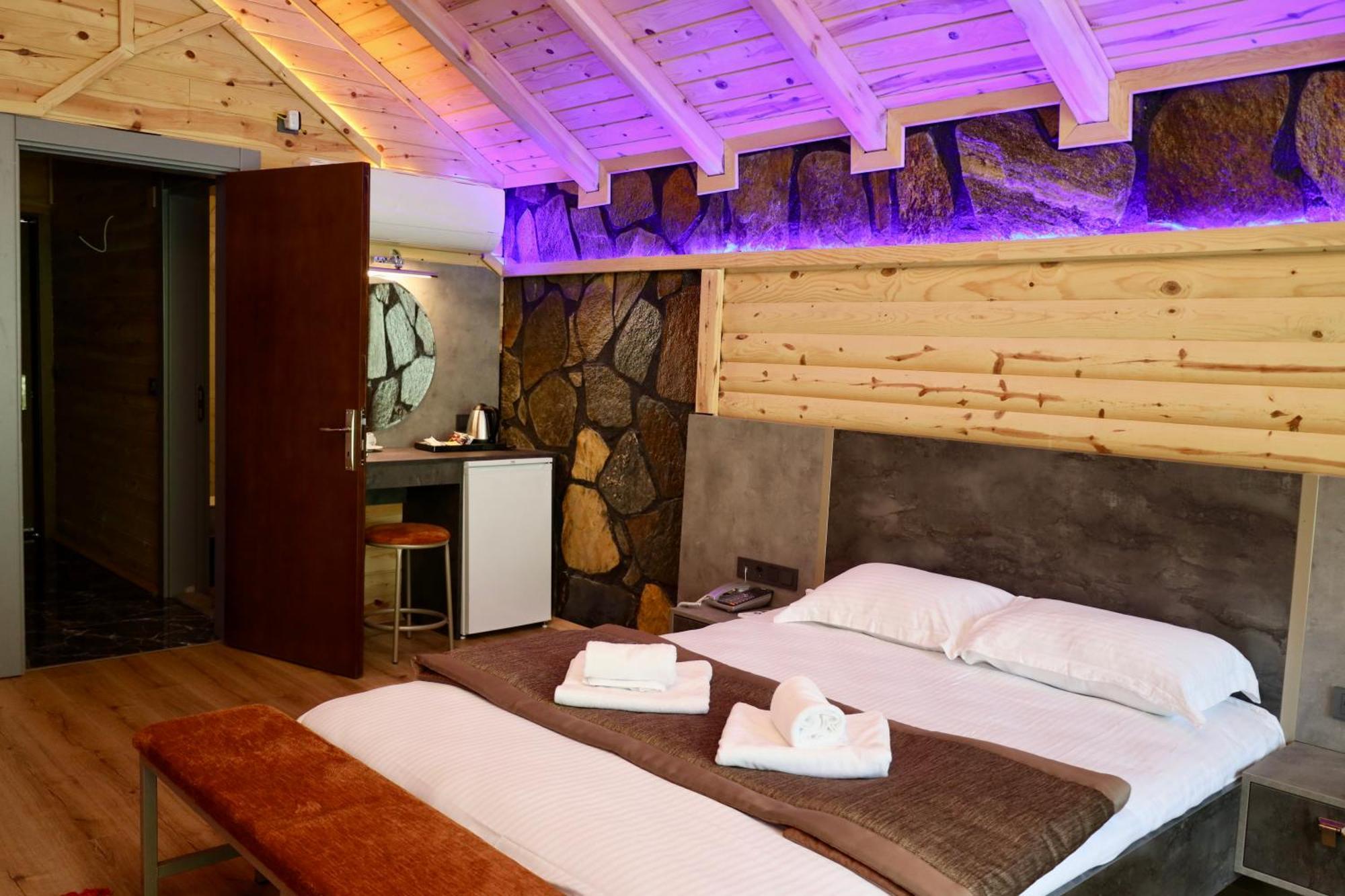 Hotel Yamacda *