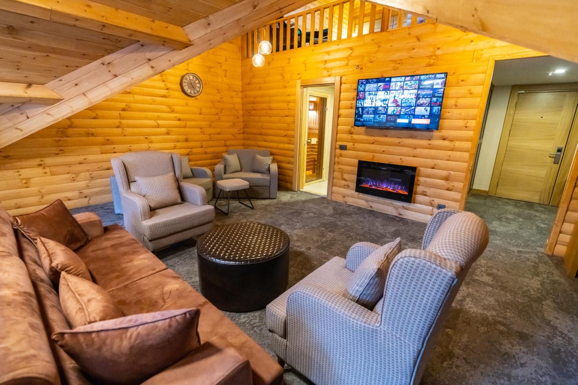 Sarpino Mountain 5*