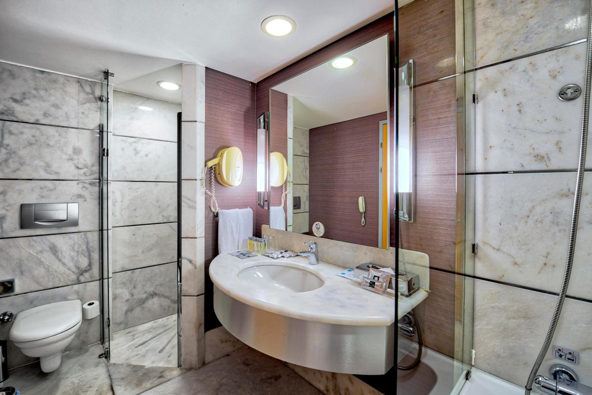 Hotel Grand 5*