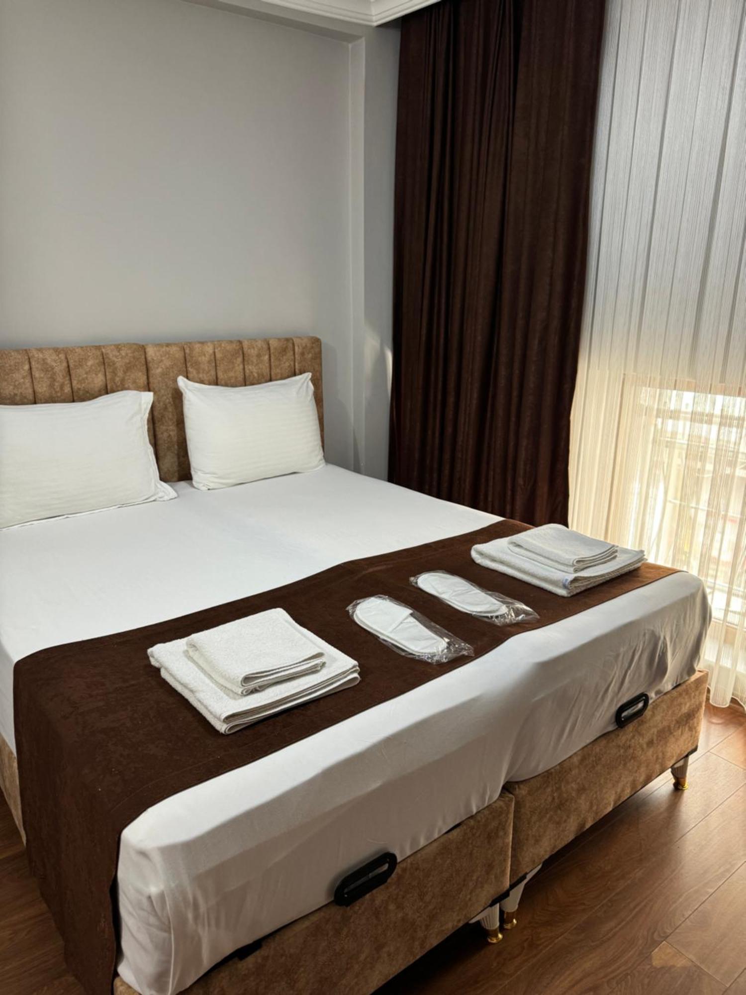 Tavra Hotel
