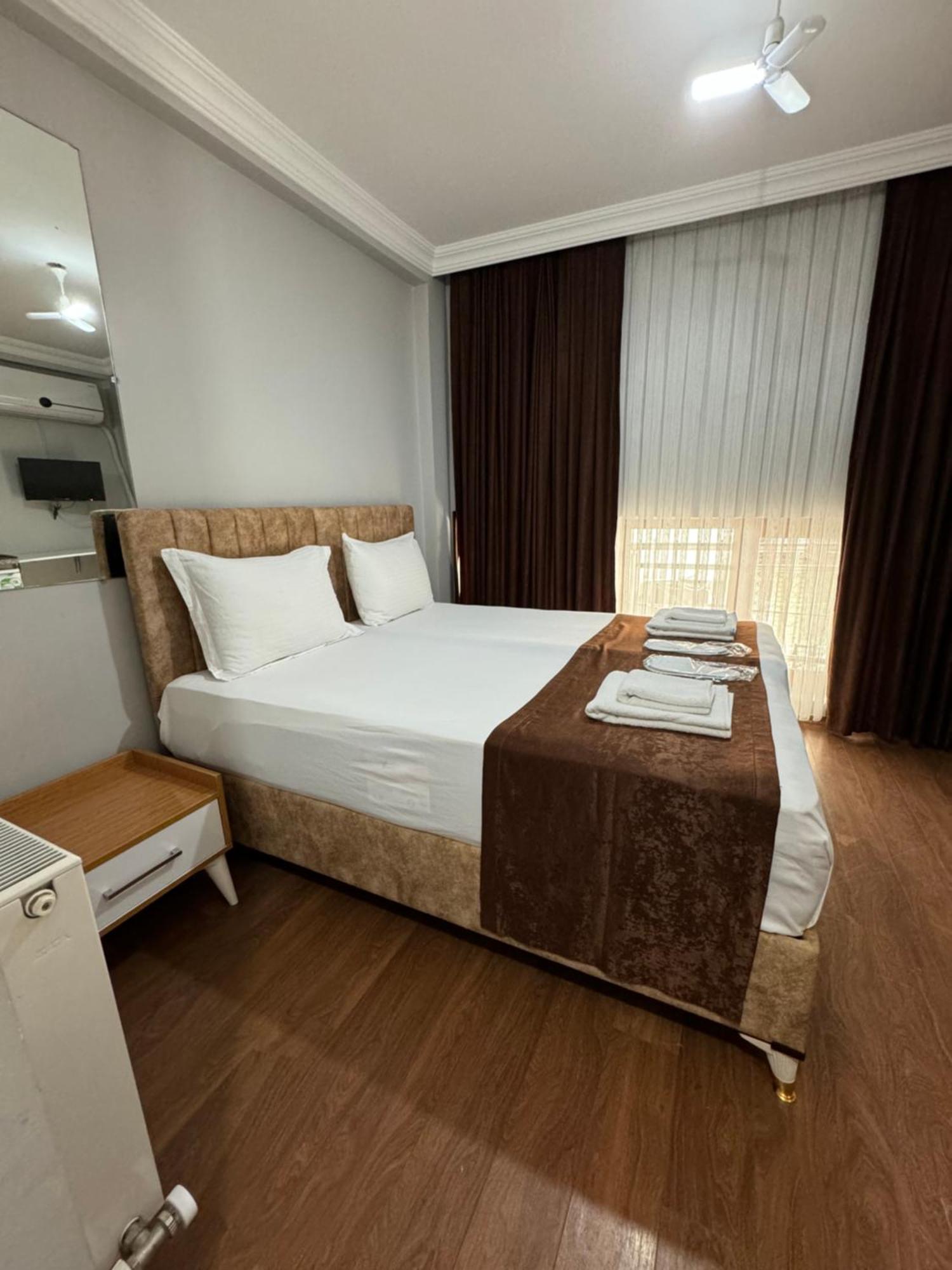 Hotel Tavra 2*