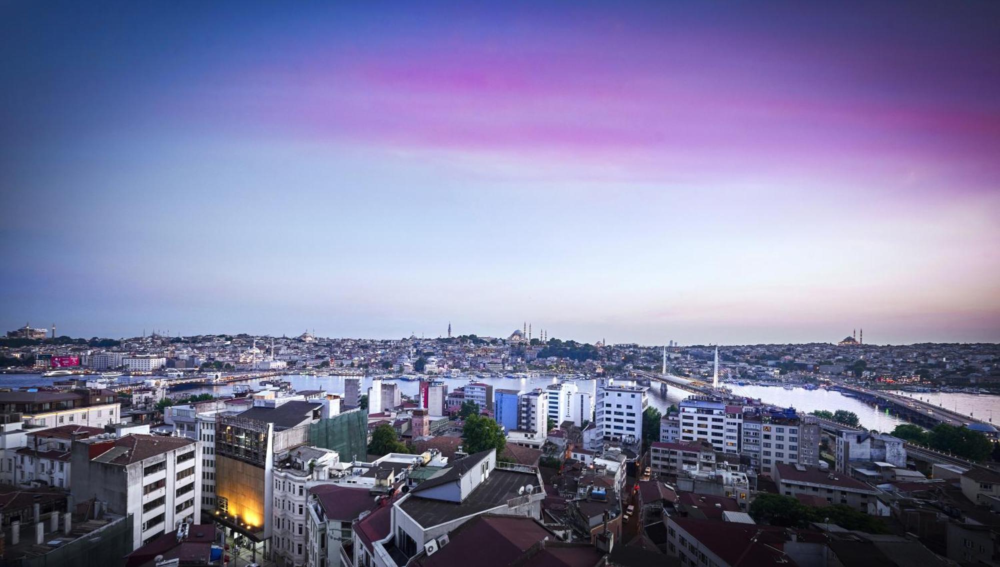 The Hotels, Galata 4*