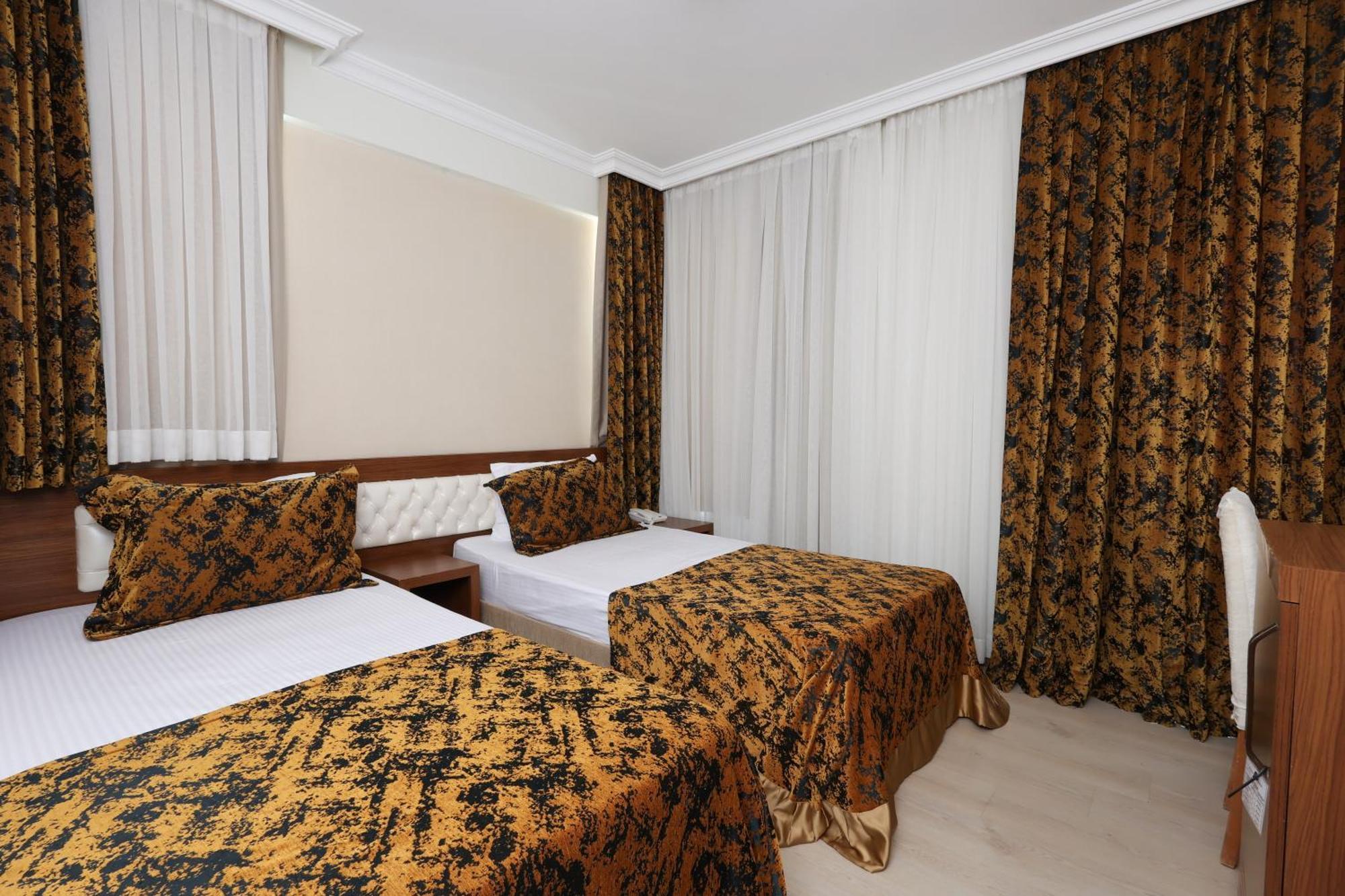 The Corner Park Hotel Antalya