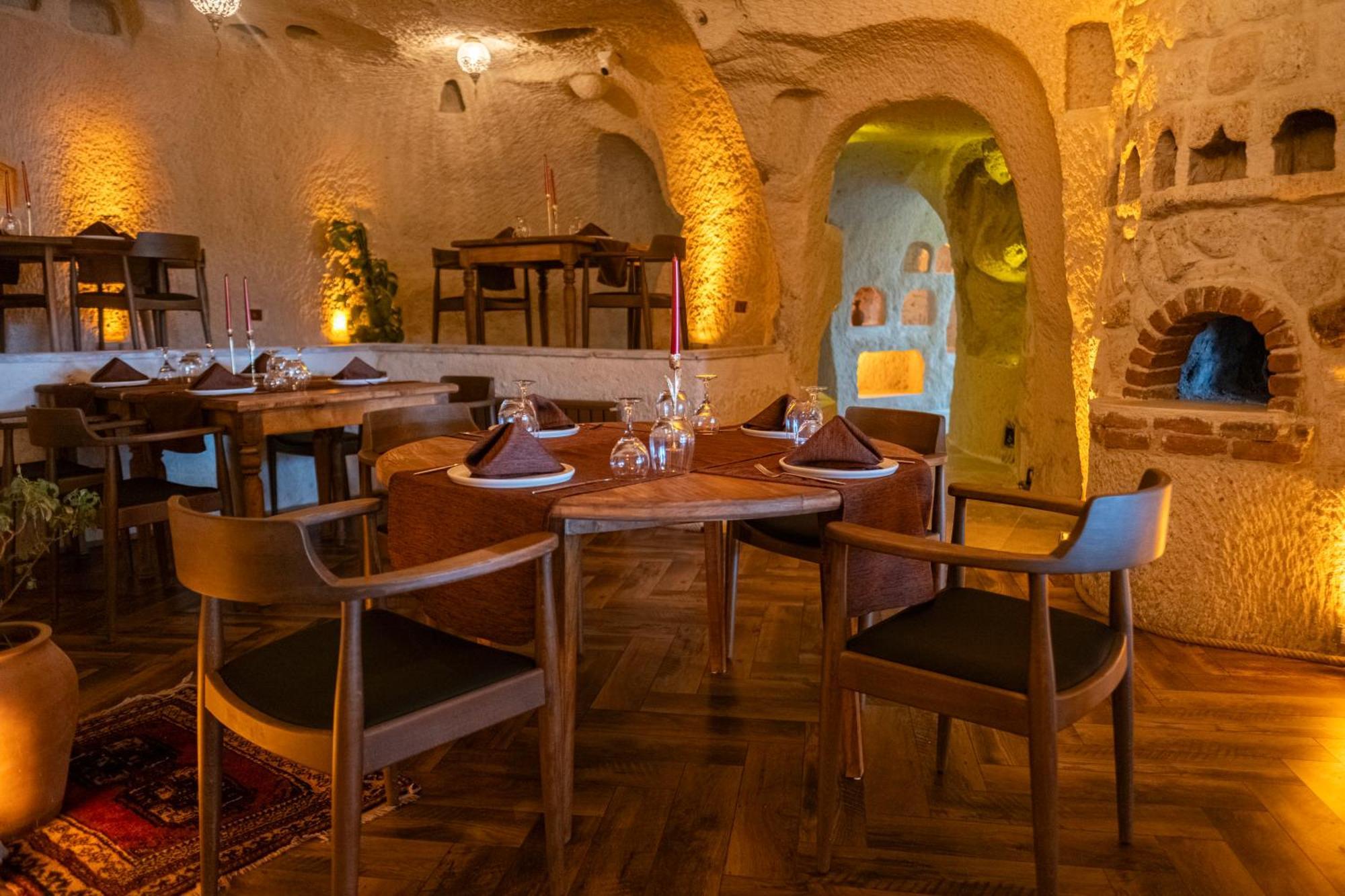 Evi Cave Hotel
