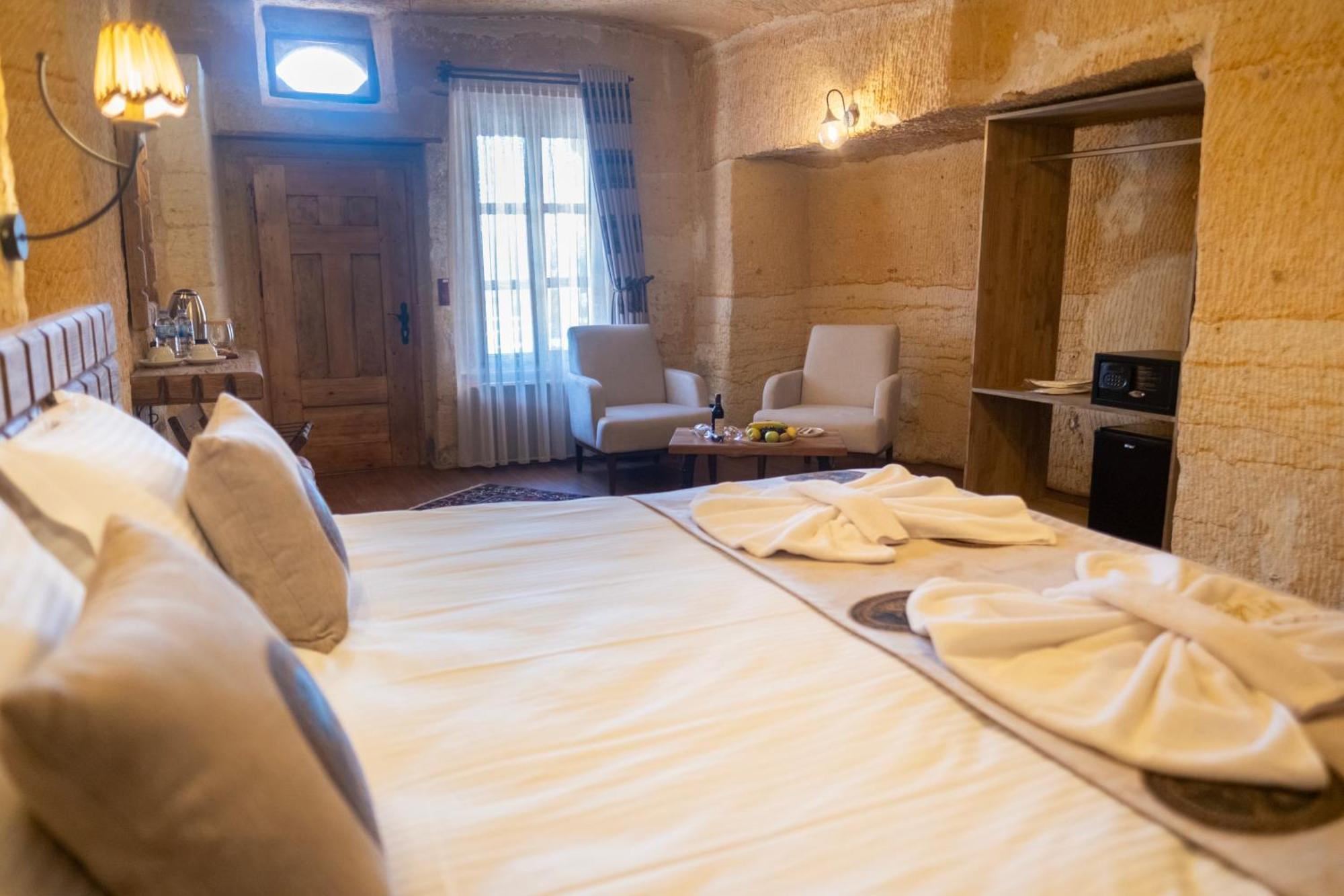 Hotel Evi Cave